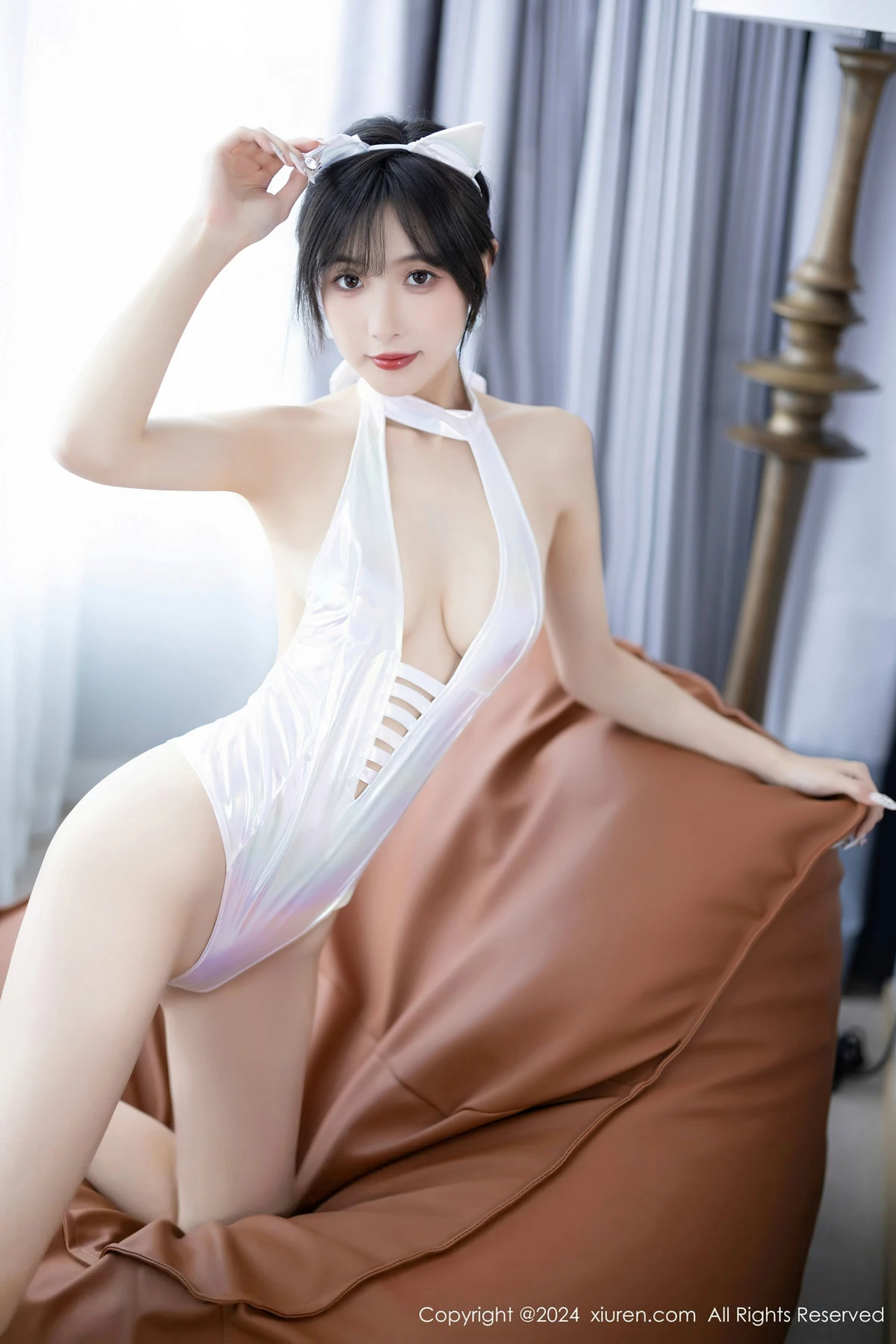 林星阑猫女郎装扮性感银白色连体衣秀曼妙身姿迷人绝美写真 第 25 张