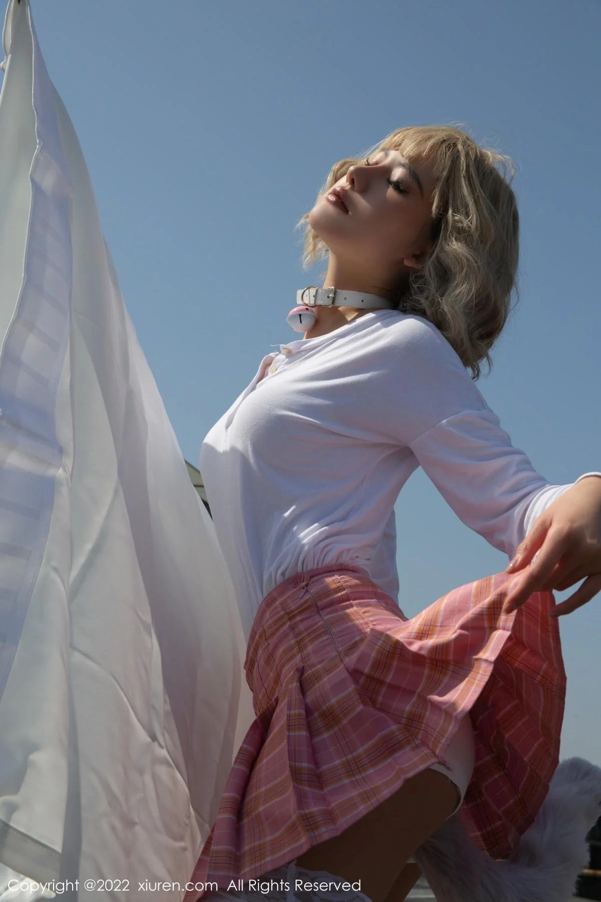 就是阿朱啊云南旅拍性感服饰半脱露白色内衣完美绝美写真 第 37 张