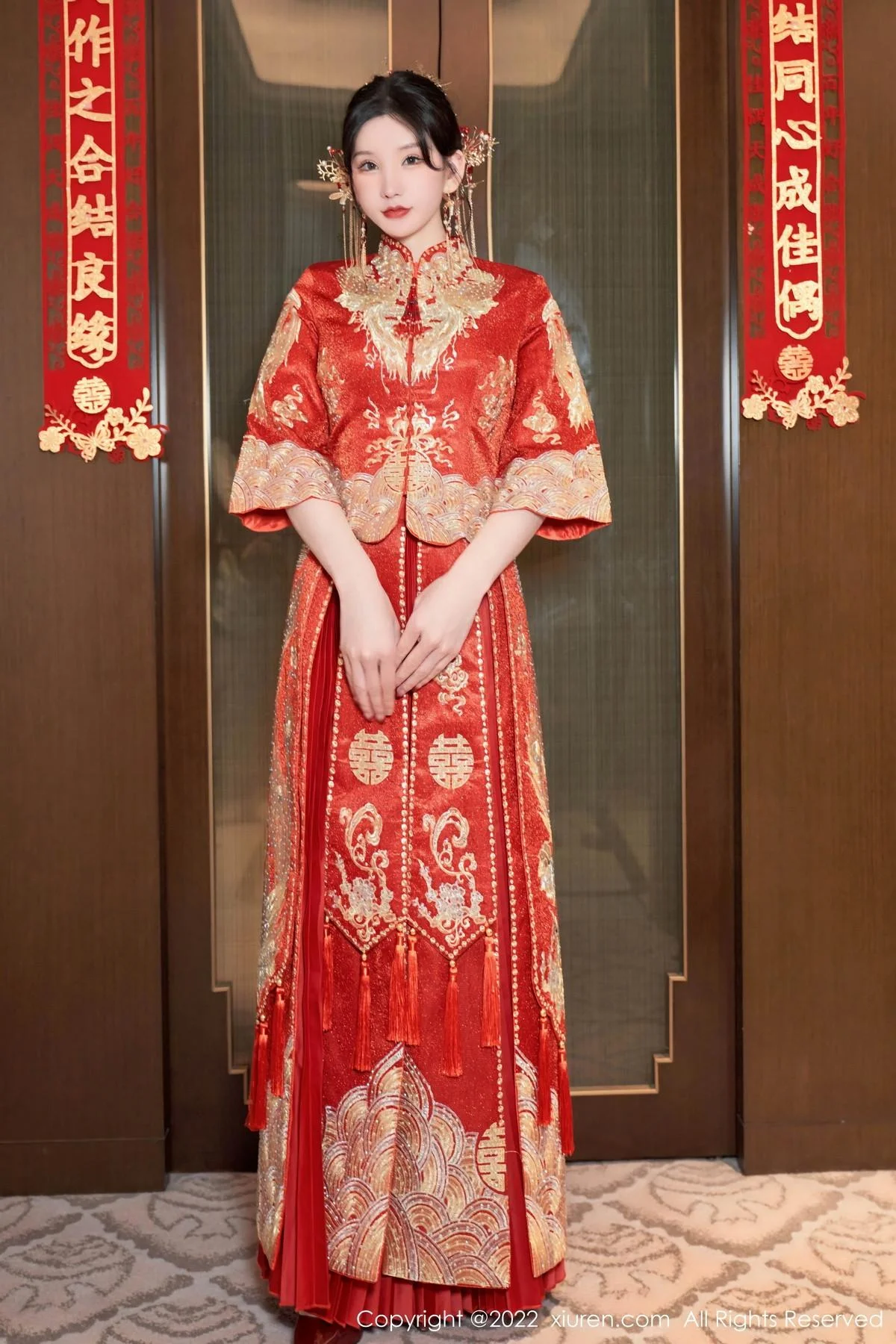 周于希Sally私房脱新娘装露红色蕾丝内衣超薄肉丝绝美写真 第 12 张