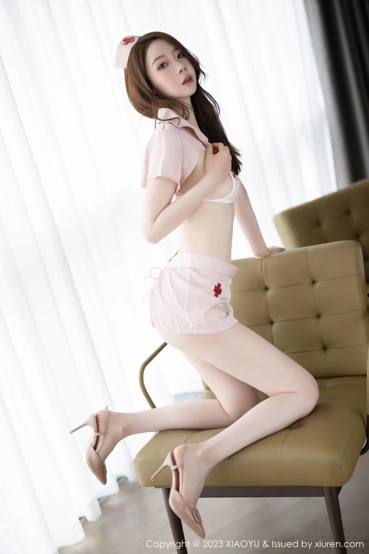 梦心玥白色抹胸内衣+粉色情趣护士服秀曼妙身姿绝美写真 第 167 张