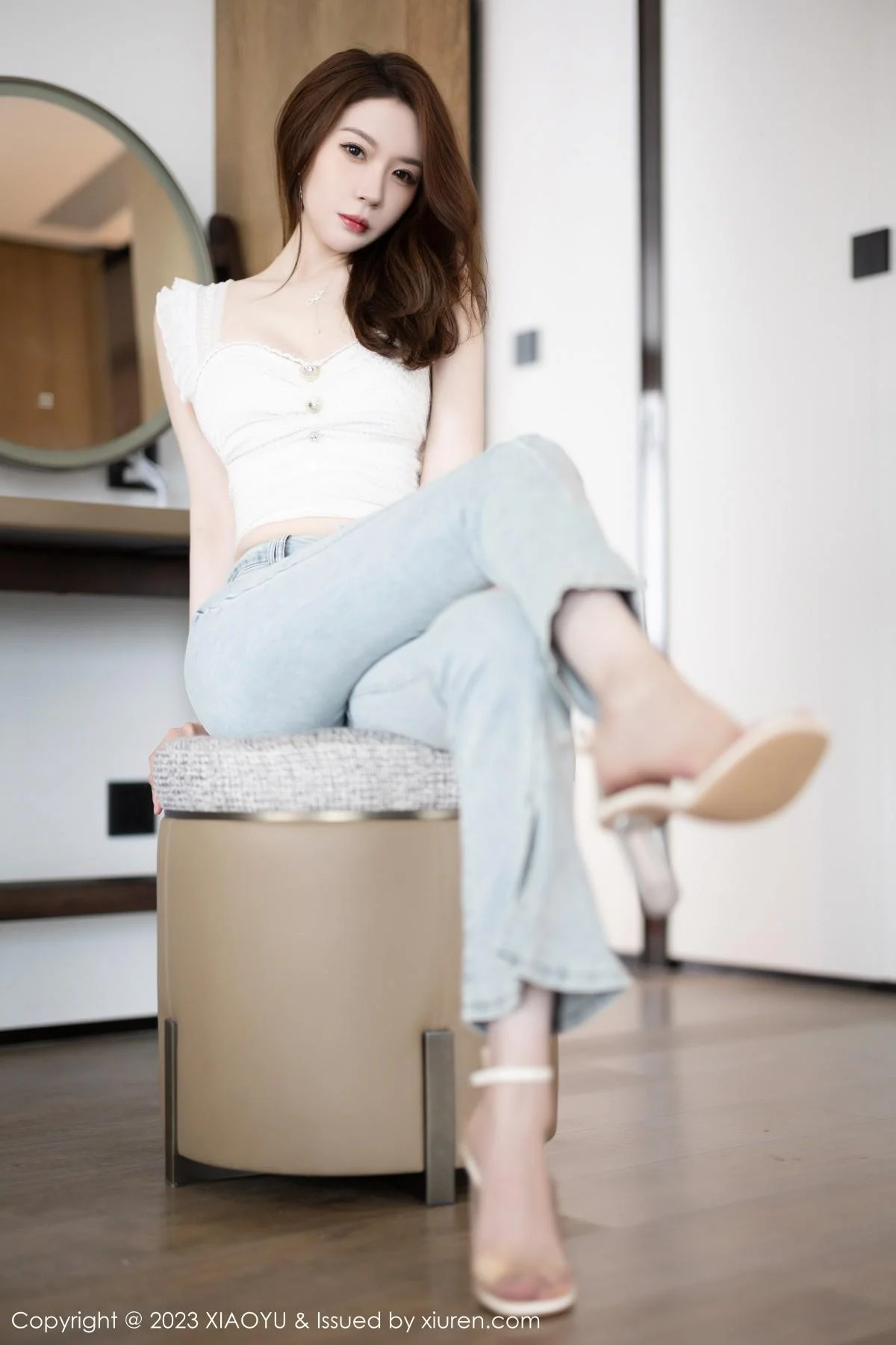 梦心玥白色抹胸内衣+粉色情趣护士服秀曼妙身姿绝美写真 第 4 张