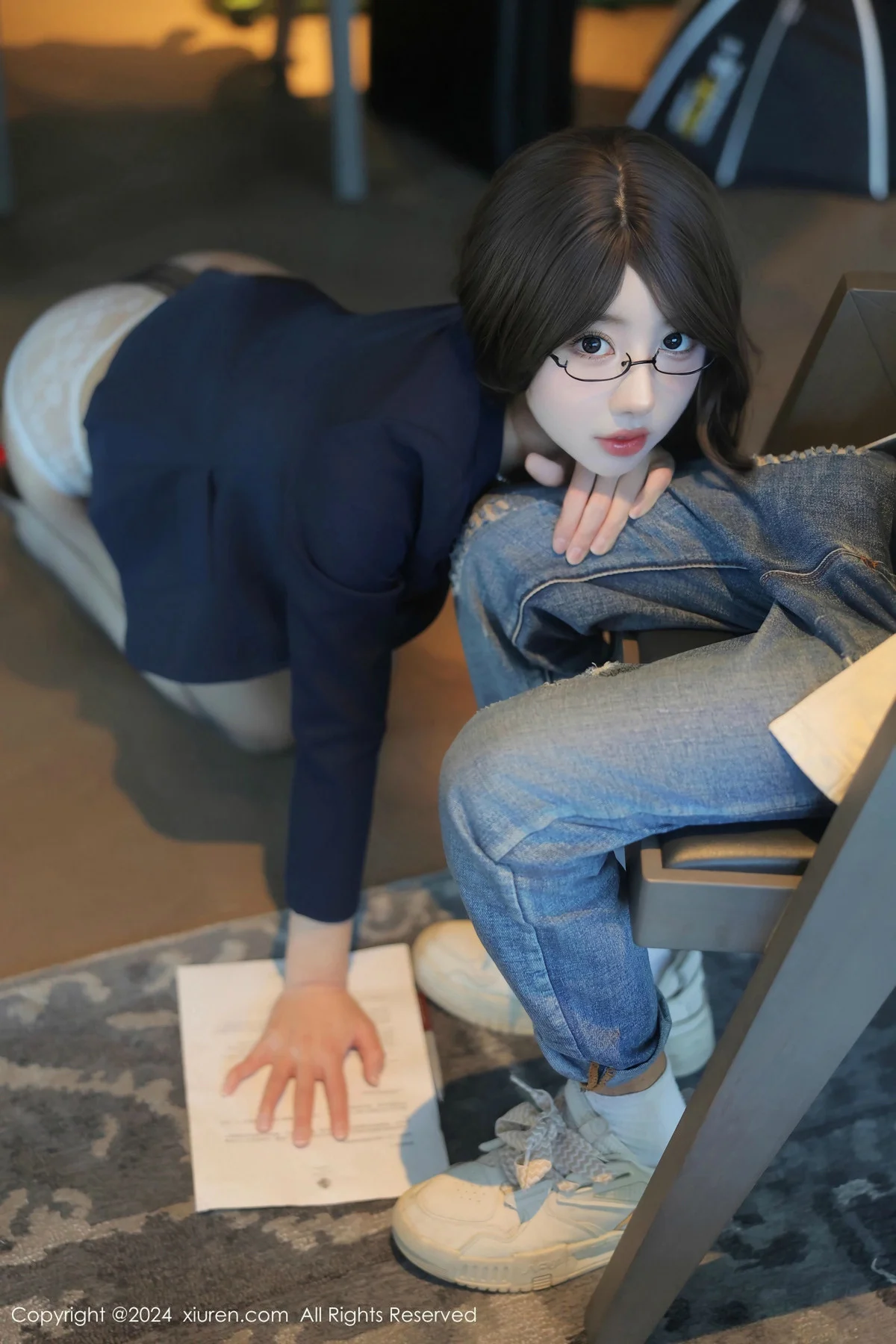 桃妖夭性感OL服饰露白色内衣配超薄黑丝秀曼妙身姿绝美写真 第 16 张