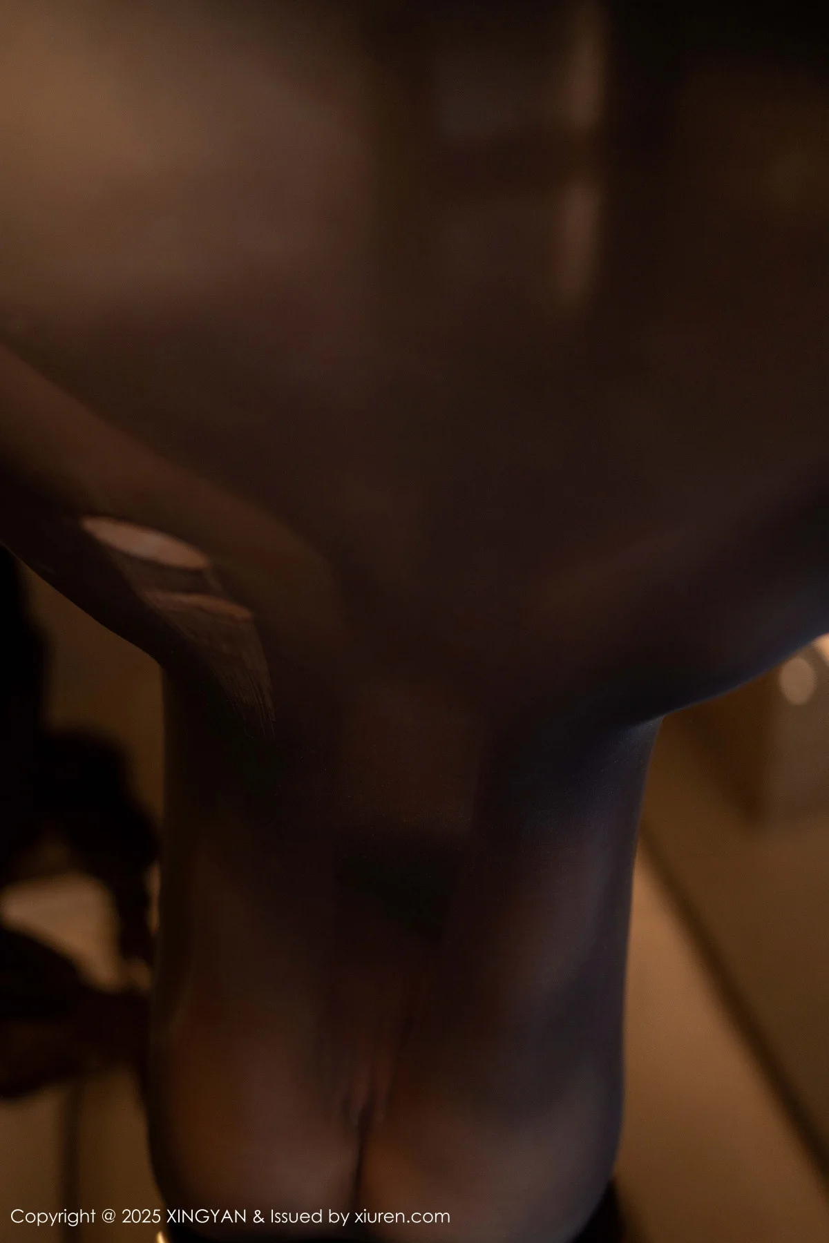 潘思沁私房性感超薄黑色连体丝袜秀巨乳肥臀惹火绝美写真 第 70 张