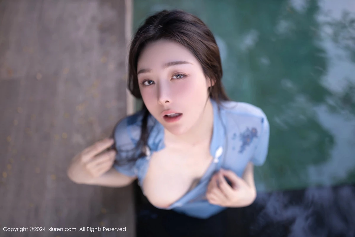 小逗逗泳池性感灰色情趣旗袍配超薄丝袜秀曼妙身姿绝美写真 第 62 张