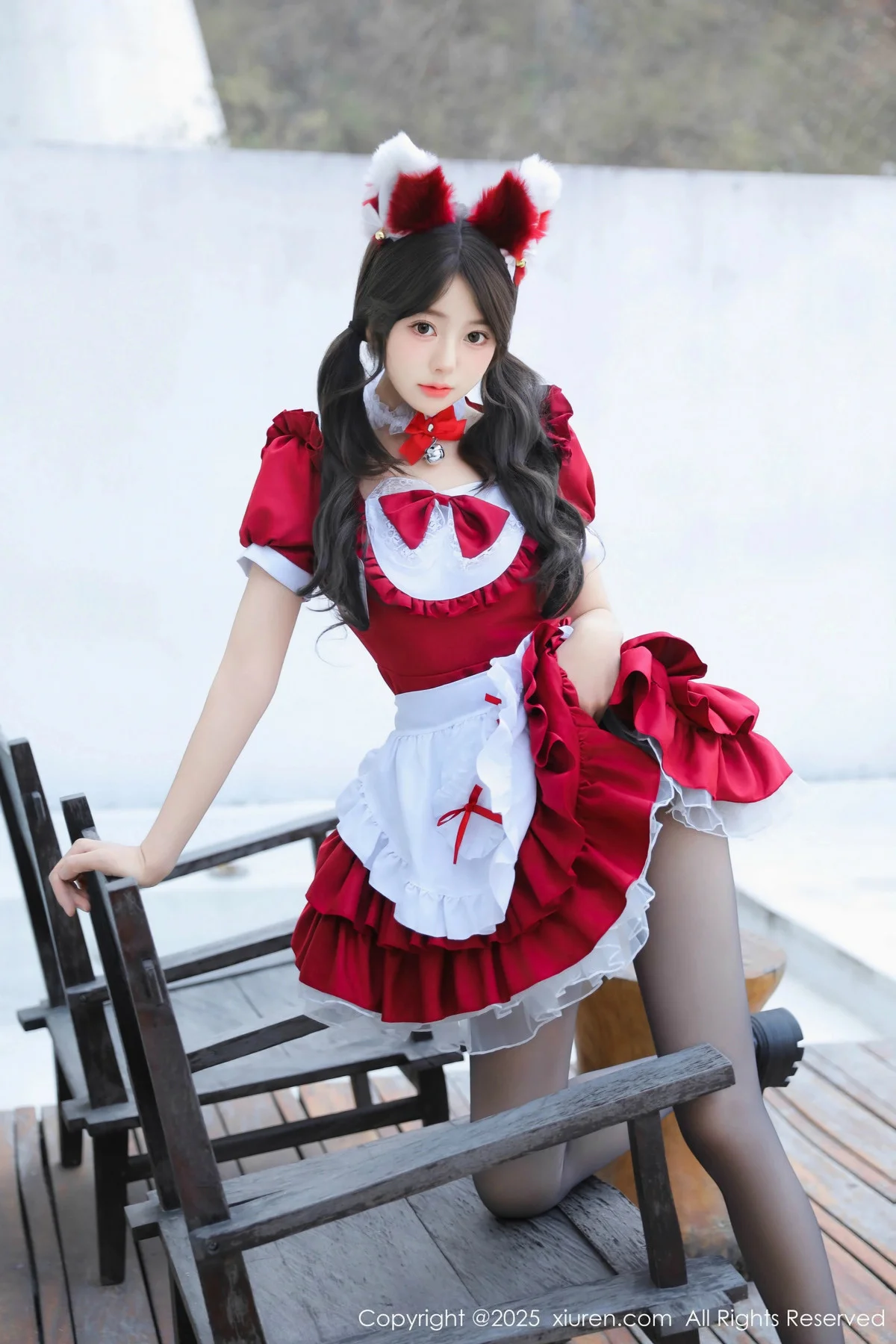 桃妖夭红色喜庆女仆服露红色内衣配超薄黑丝秀美腿绝美写真 第 14 张