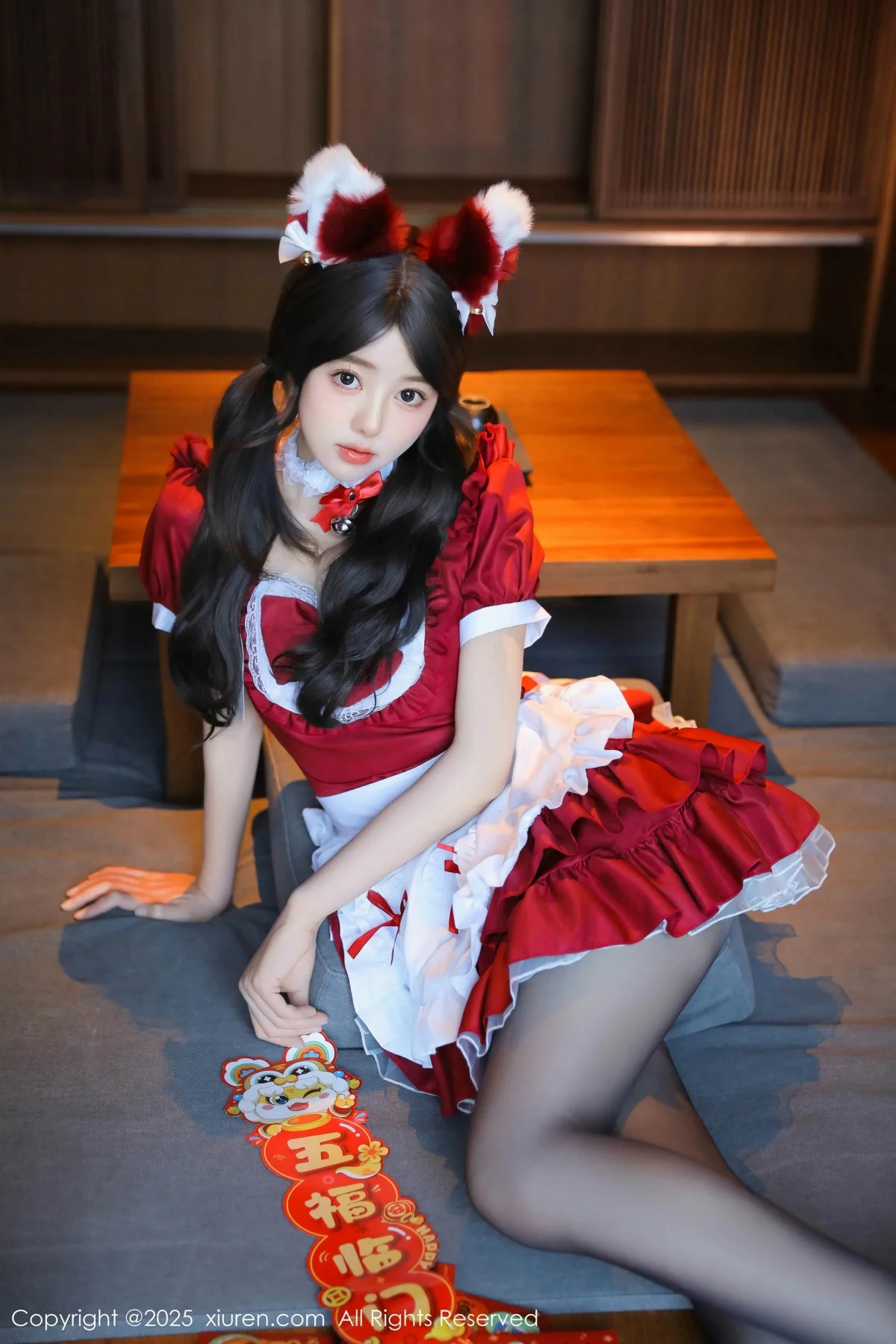桃妖夭红色喜庆女仆服露红色内衣配超薄黑丝秀美腿绝美写真 第 37 张