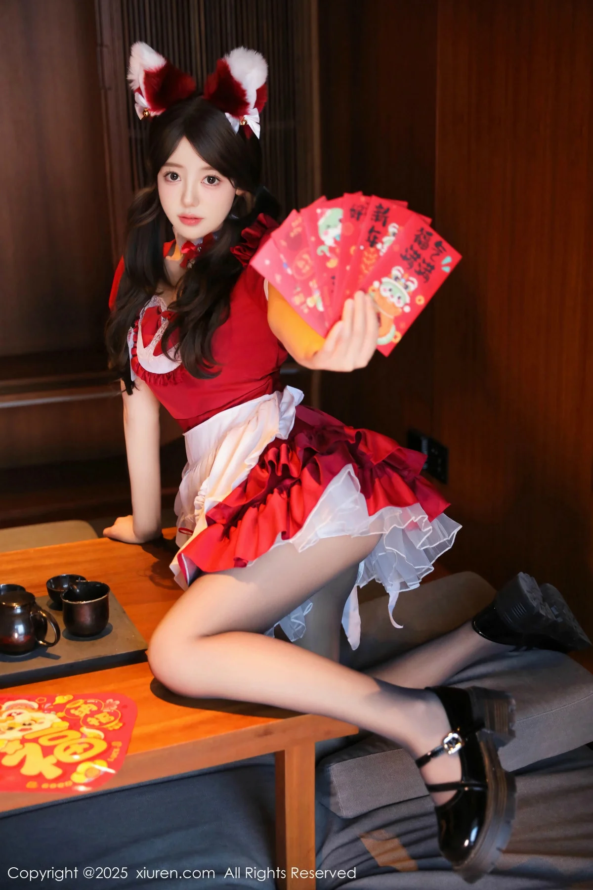 桃妖夭红色喜庆女仆服露红色内衣配超薄黑丝秀美腿绝美写真 第 66 张