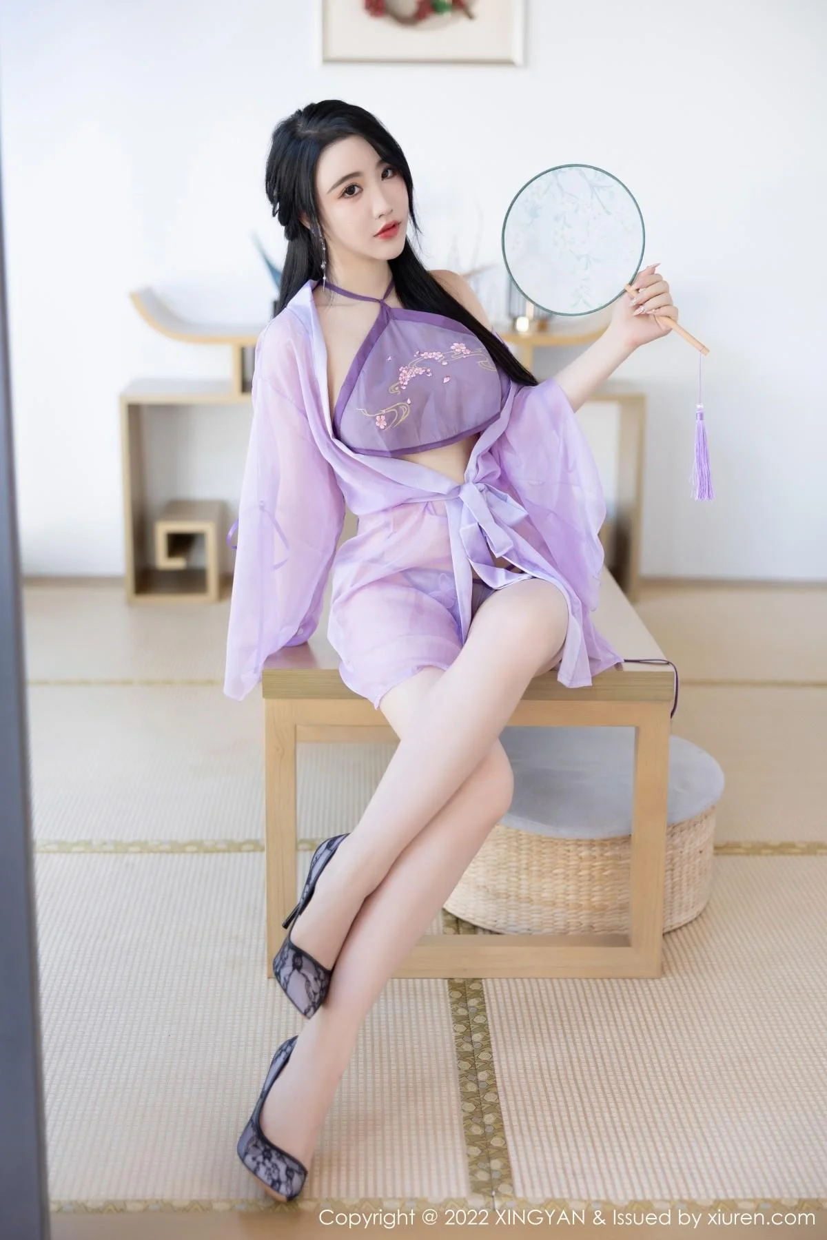 Cherry樱桃酱杭州旅拍紫色轻透古韵薄纱秀惹火身材绝美写真 第 3 张