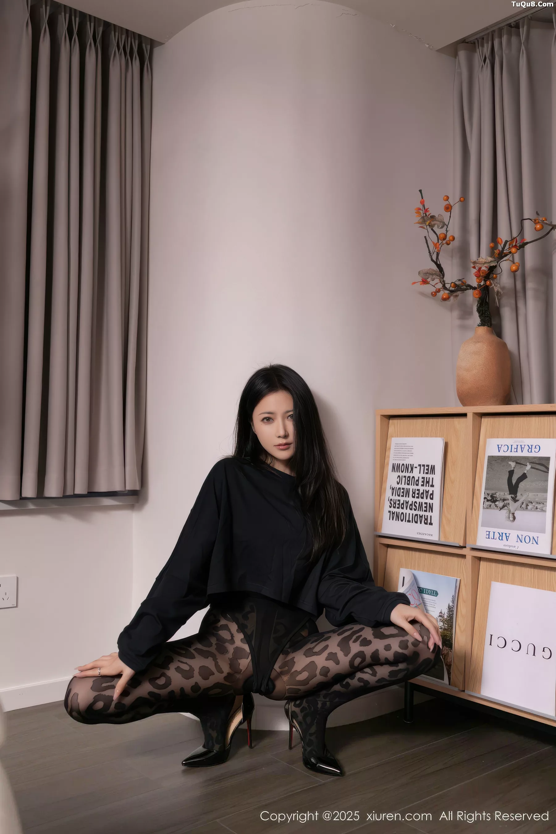 鱼子酱Fish性感黑色内衣配豹纹黑丝秀曼妙身姿撩人绝美写真 第 8 张