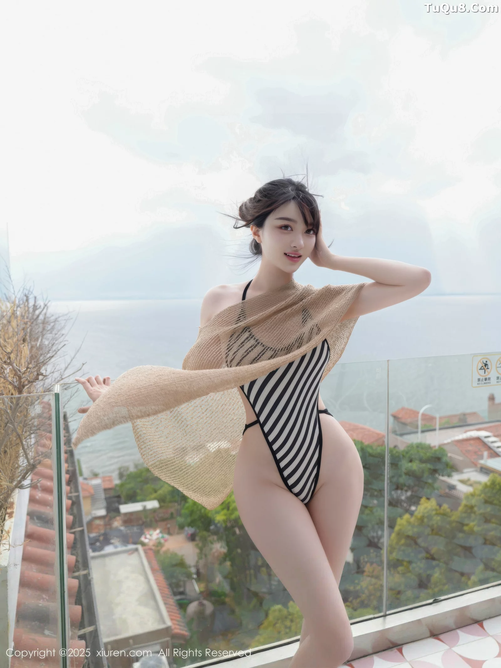 白露lulu性感黑色连衣裙露黑白比基尼秀完美身材绝美写真 第 21 张