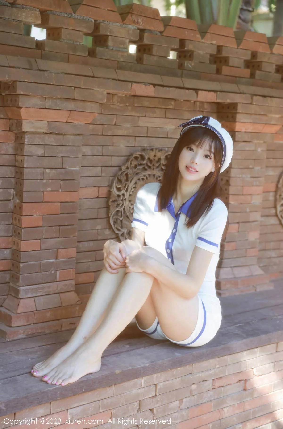 佘贝拉bella泳池性感白色海军服半脱秀完美身材绝美写真 第 10 张