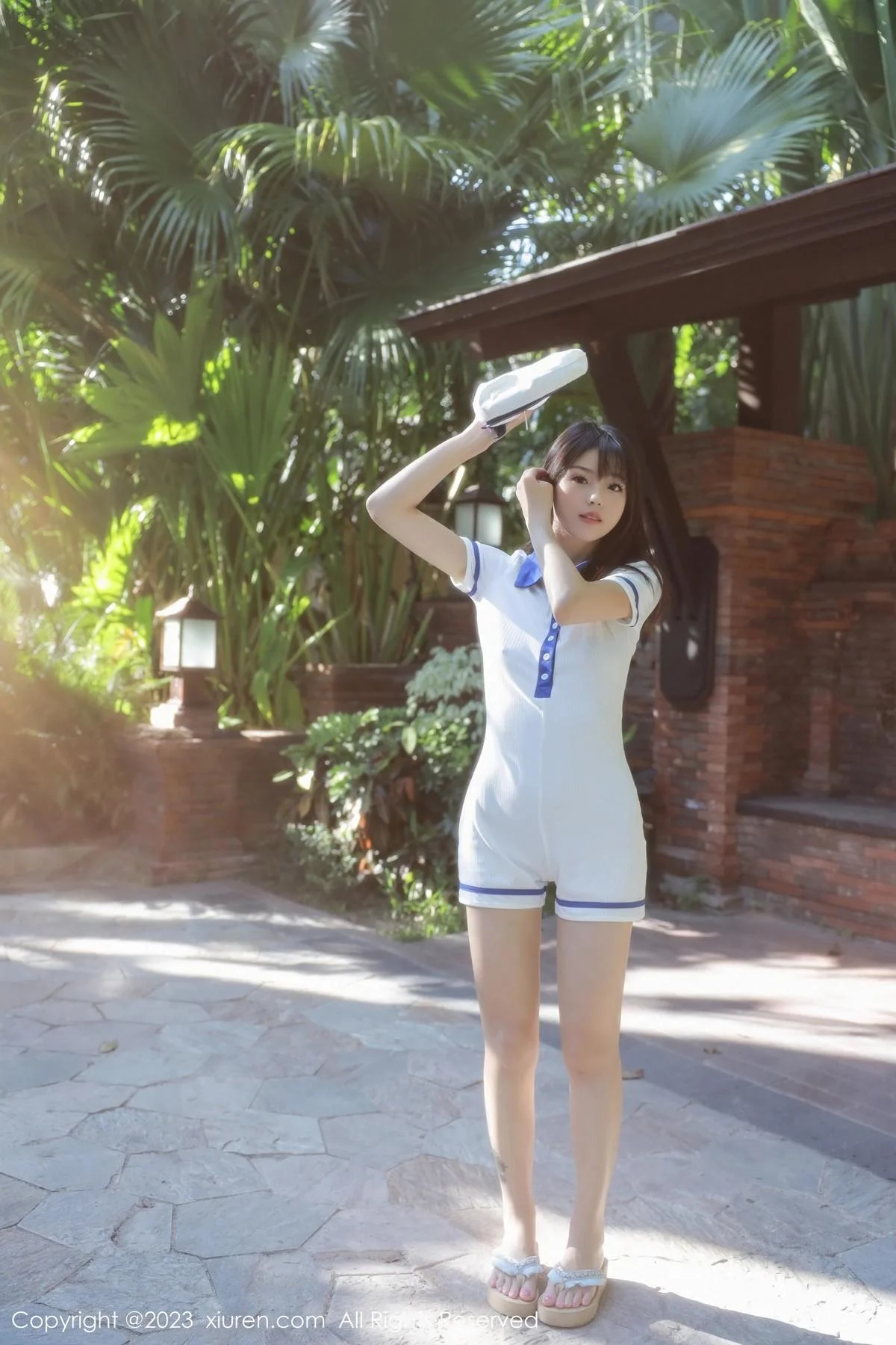 佘贝拉bella泳池性感白色海军服半脱秀完美身材绝美写真 第 14 张