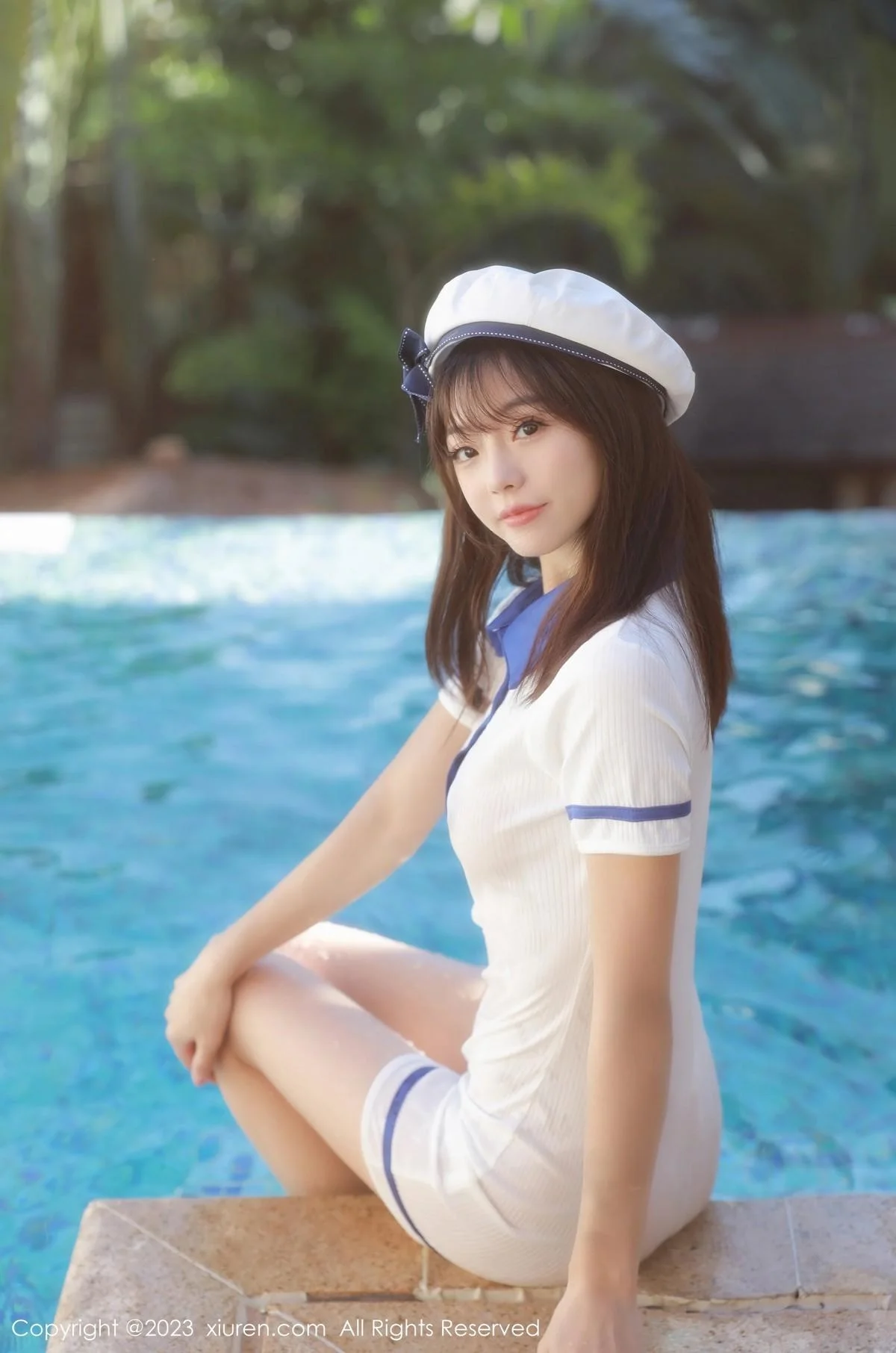 佘贝拉bella泳池性感白色海军服半脱秀完美身材绝美写真 第 34 张