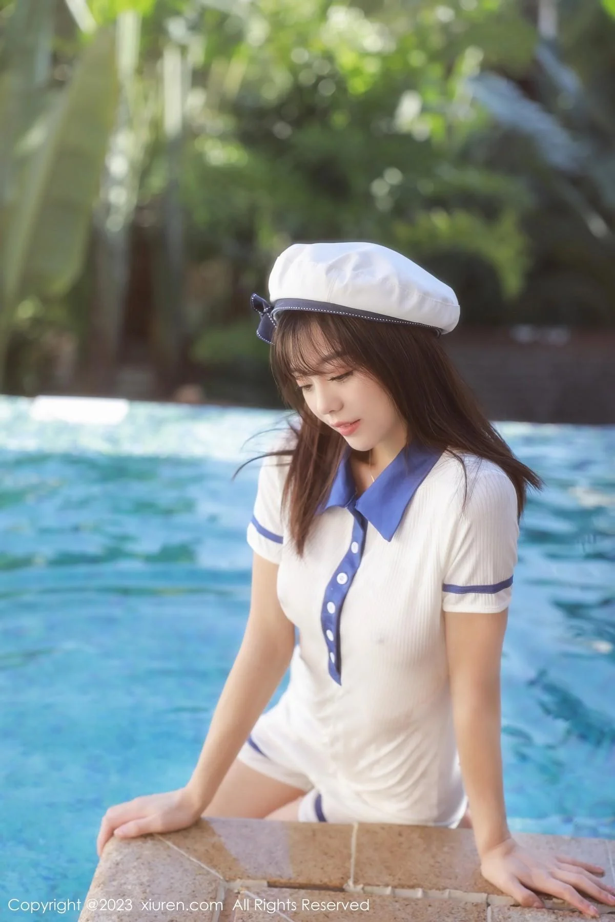 佘贝拉bella泳池性感白色海军服半脱秀完美身材绝美写真 第 35 张