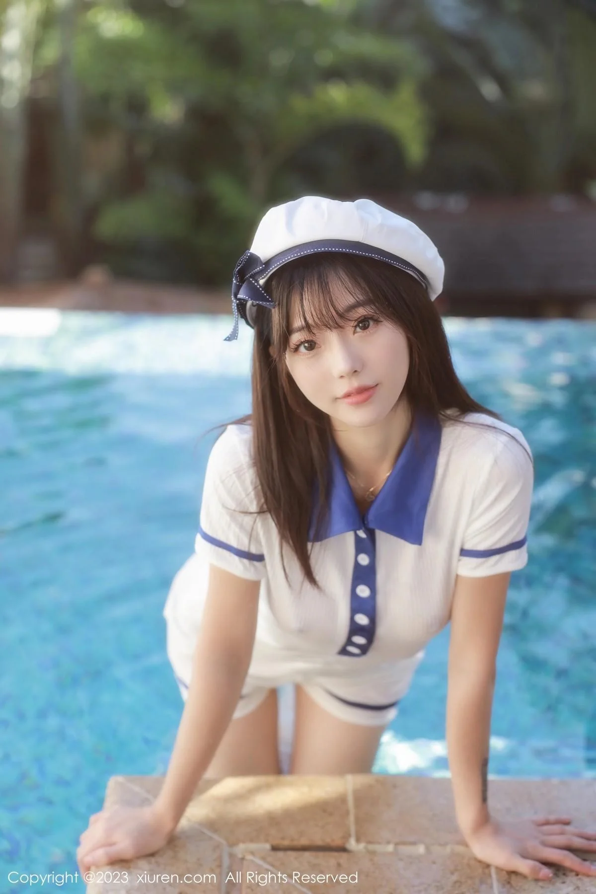 佘贝拉bella泳池性感白色海军服半脱秀完美身材绝美写真 第 38 张