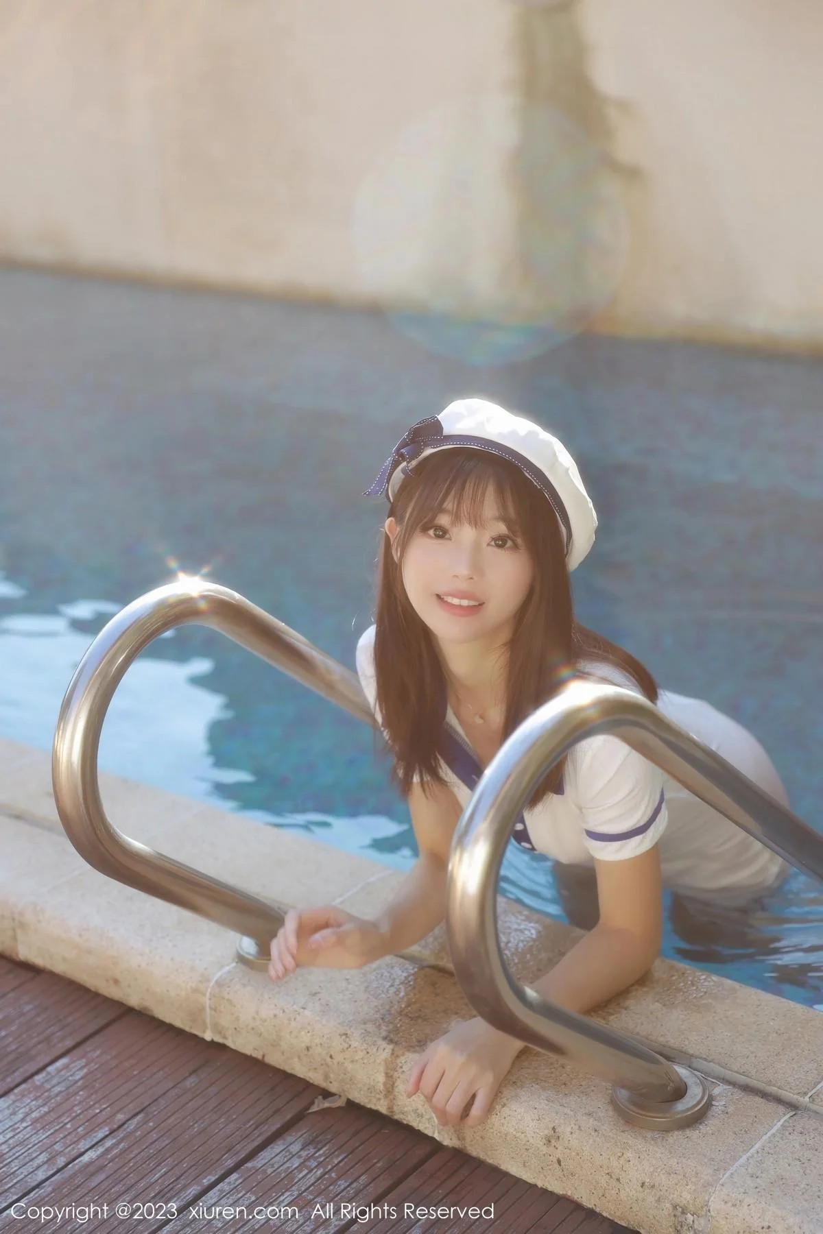 佘贝拉bella泳池性感白色海军服半脱秀完美身材绝美写真 第 44 张