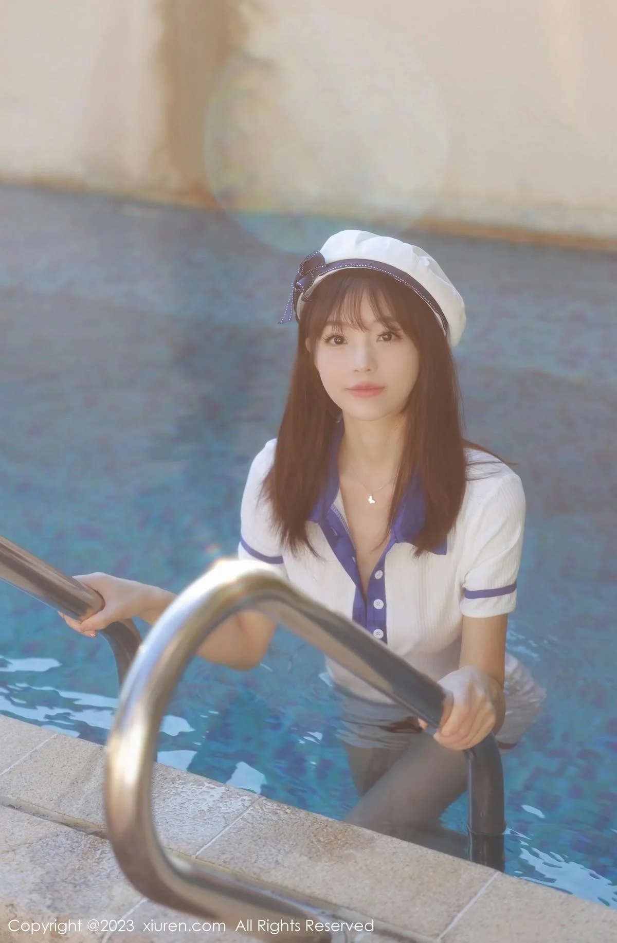 佘贝拉bella泳池性感白色海军服半脱秀完美身材绝美写真 第 45 张