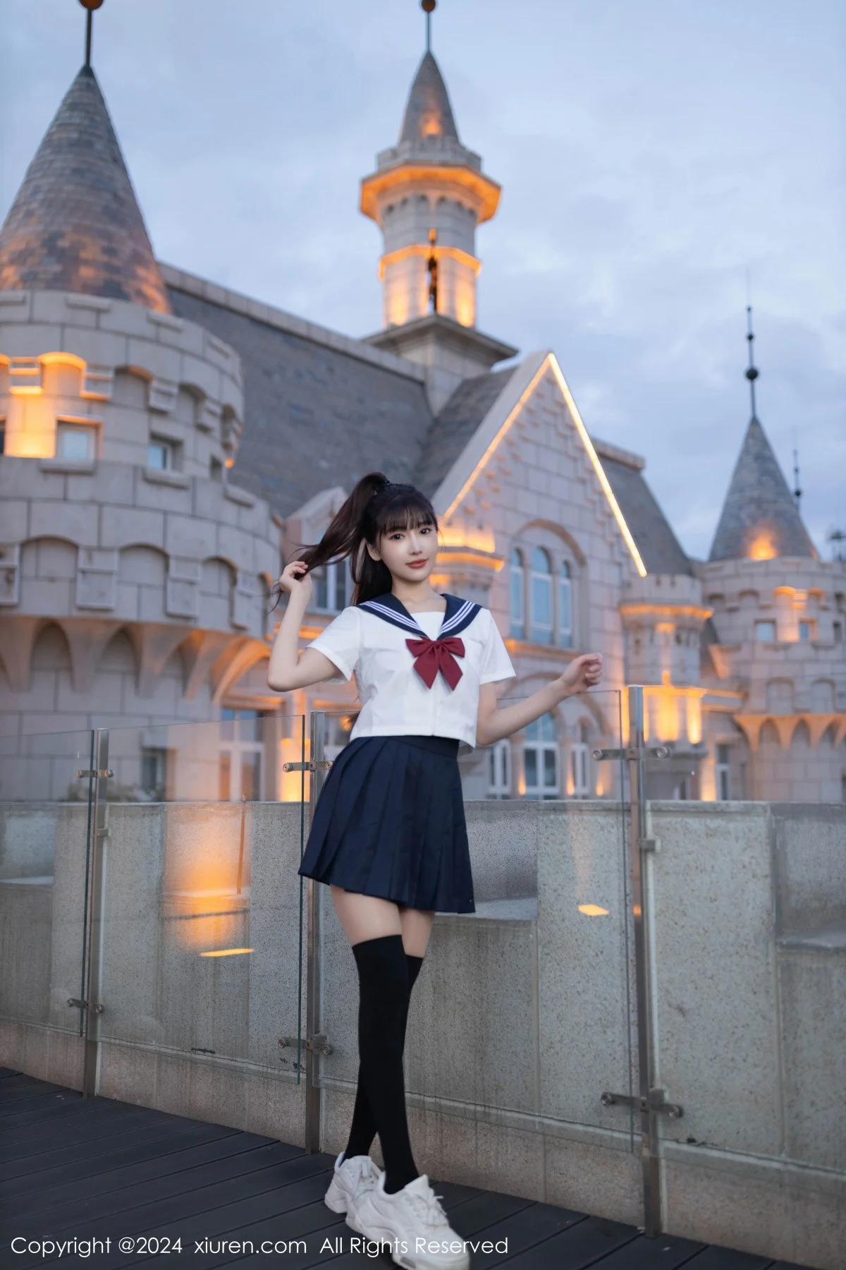 陆萱萱性感JK制服+黑色高叉连体衣配黑丝袜秀美腿绝美写真 第 10 张