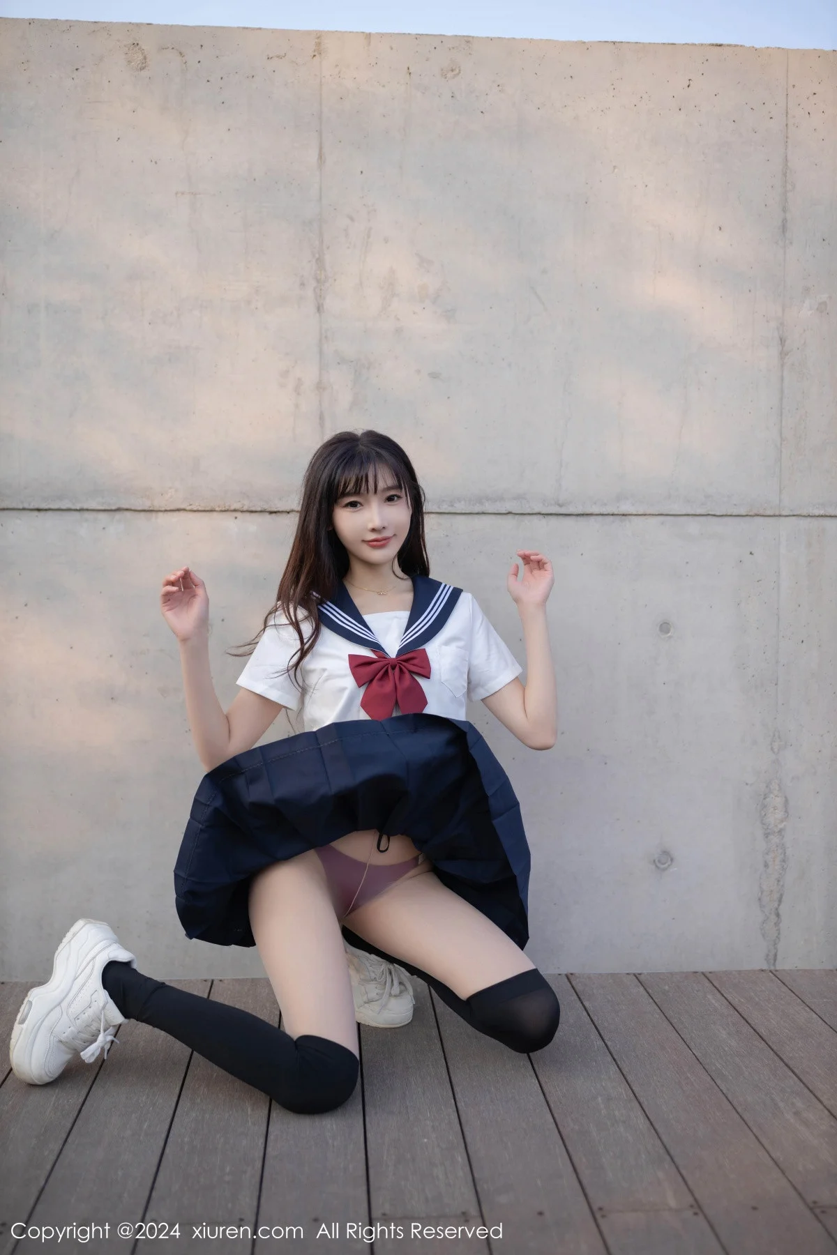 陆萱萱性感JK制服+黑色高叉连体衣配黑丝袜秀美腿绝美写真 第 6 张