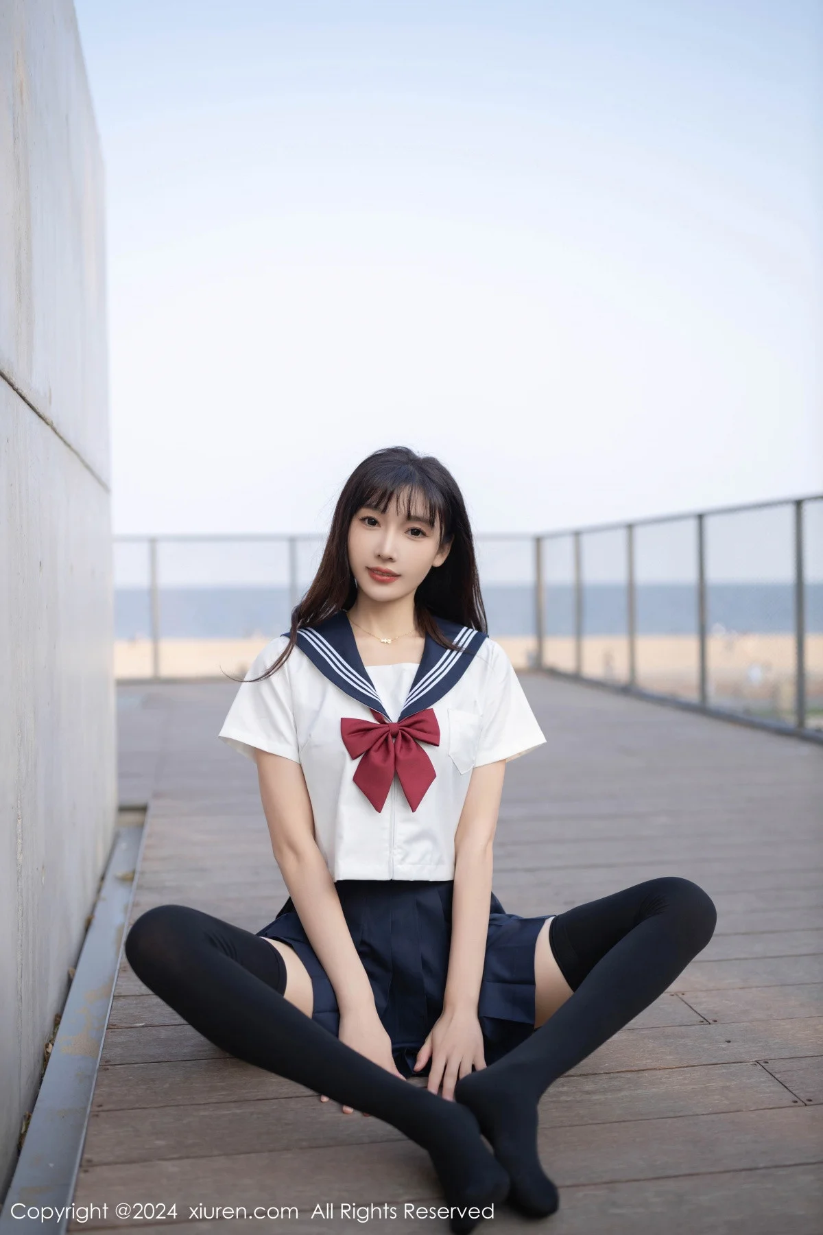 陆萱萱性感JK制服+黑色高叉连体衣配黑丝袜秀美腿绝美写真 第 8 张