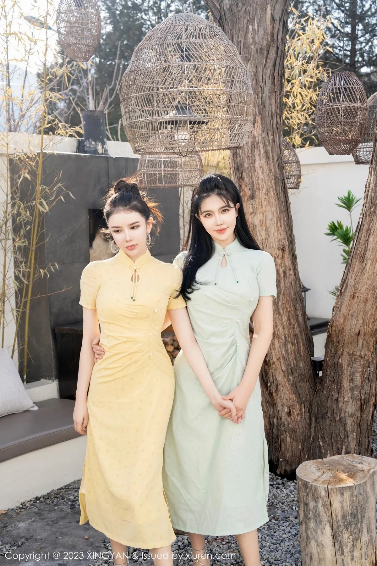 刘钰儿＆李丽莎合集性感轻透旗袍服饰配原色丝袜绝美写真 第 16 张