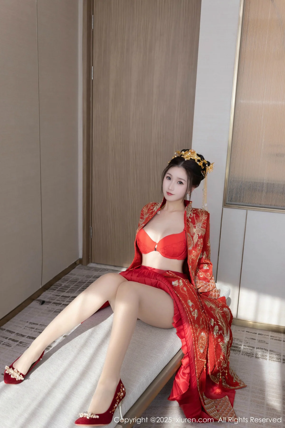 杏子Yada性感新娘装红色情趣内衣配超薄肉丝秀美腿绝美写真 第 81 张