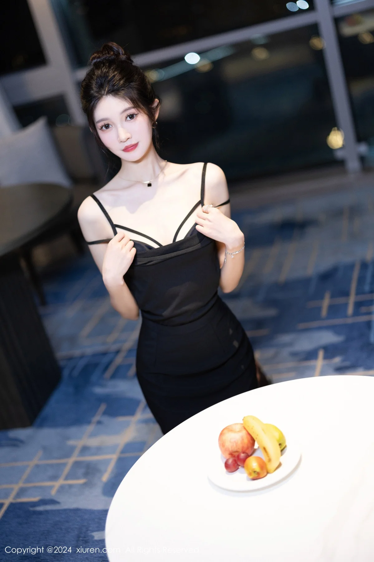 程程程性感黑色OL服饰露黑色蕾丝内衣配黑丝吊袜绝美写真 第 69 张