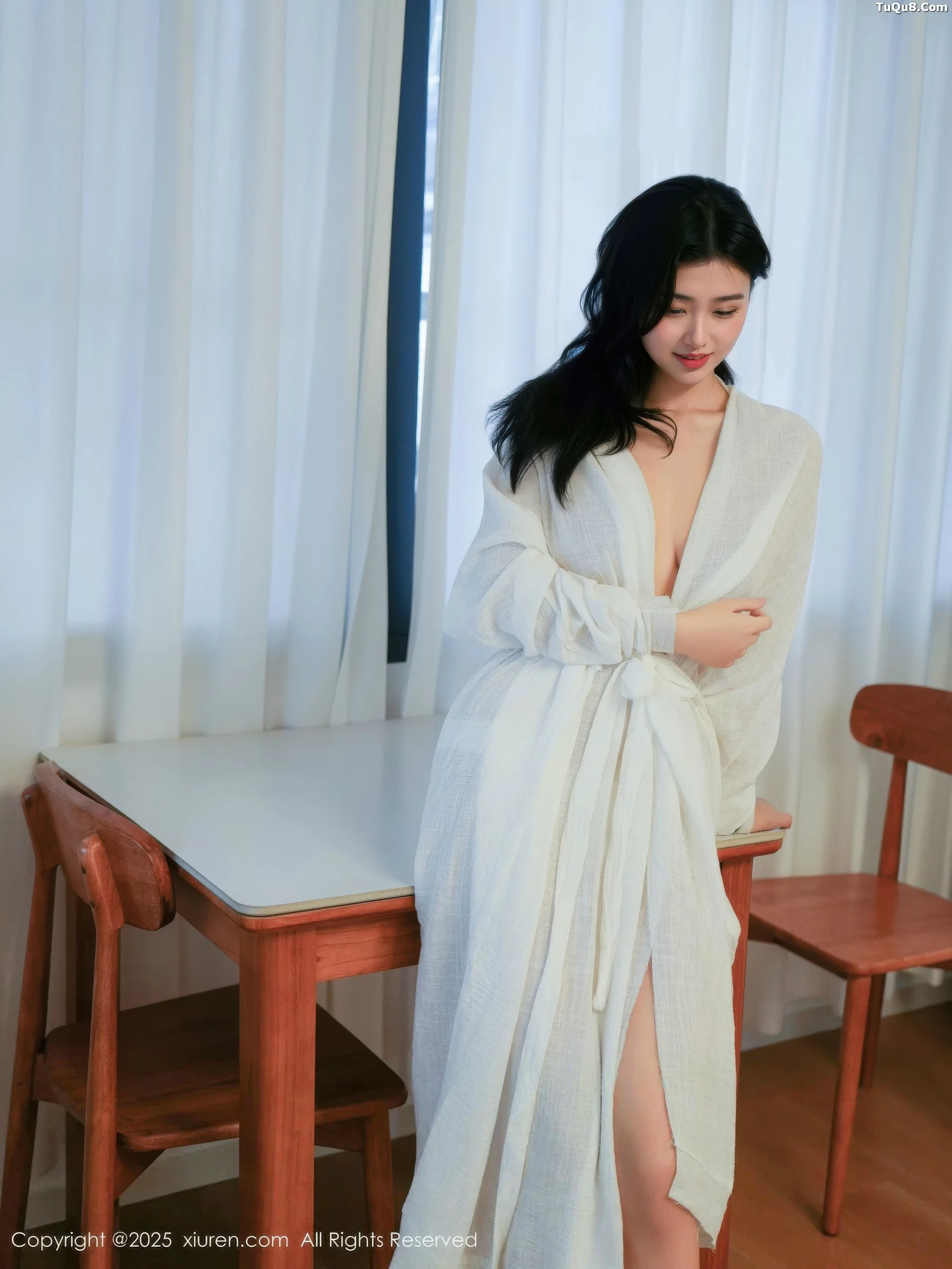 林悦溪儿性感白色长浴袍配白色高跟秀修长美腿撩人绝美写真 第 17 张