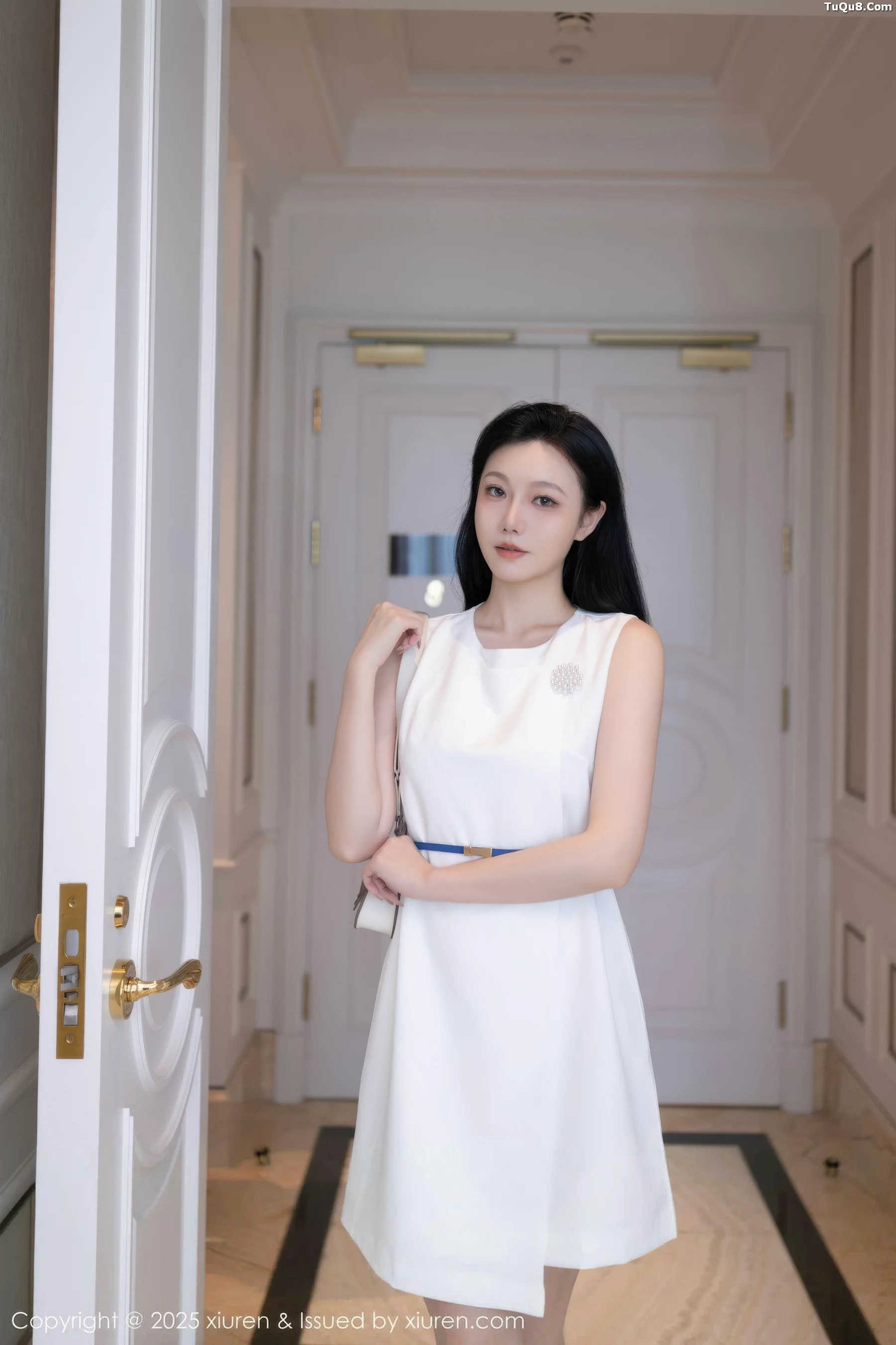 安然anran性感蓝灰色内衣配超薄肉丝秀曼妙身姿绝美写真 第 4 张