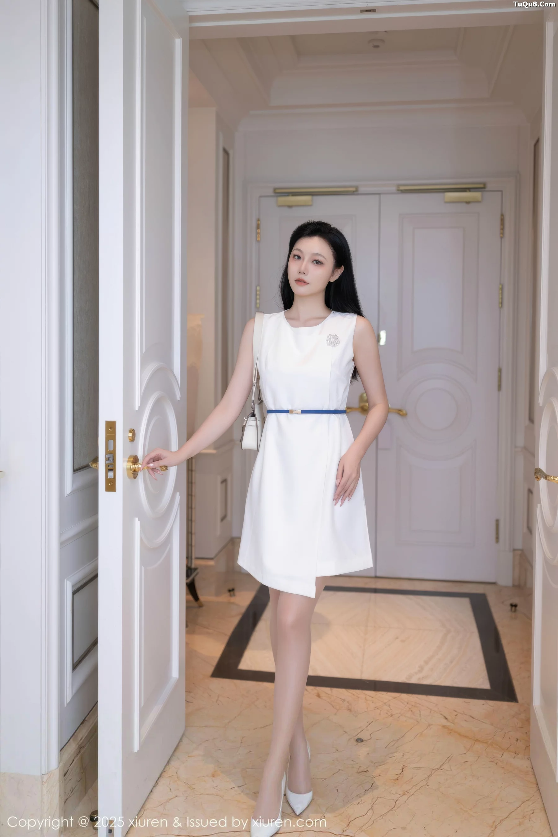 安然anran性感蓝灰色内衣配超薄肉丝秀曼妙身姿绝美写真 第 5 张