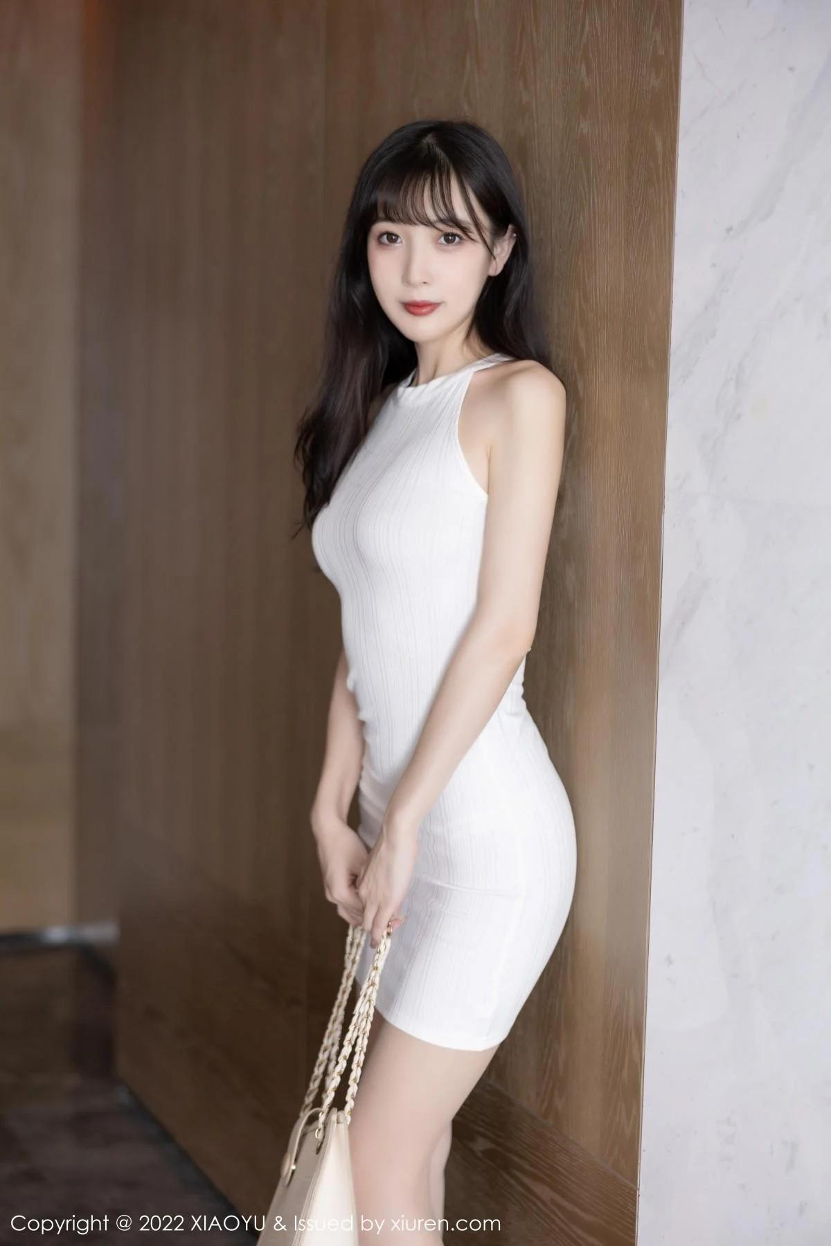林星阑白色连衣裙配超薄肉丝露性感白色内衣迷人绝美写真 第 31 张