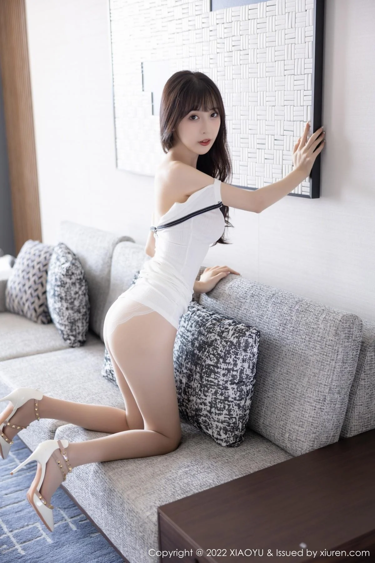 林星阑白色连衣裙配超薄肉丝露性感白色内衣迷人绝美写真 第 82 张