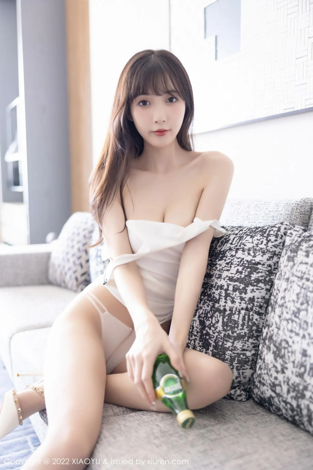 林星阑白色连衣裙配超薄肉丝露性感白色内衣迷人绝美写真 第 91 张