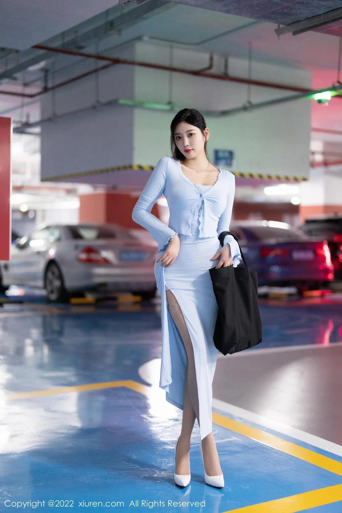 杨晨晨Yome都市丽人系列淡蓝长裙配蕾丝袜完美绝美写真 第 38 张