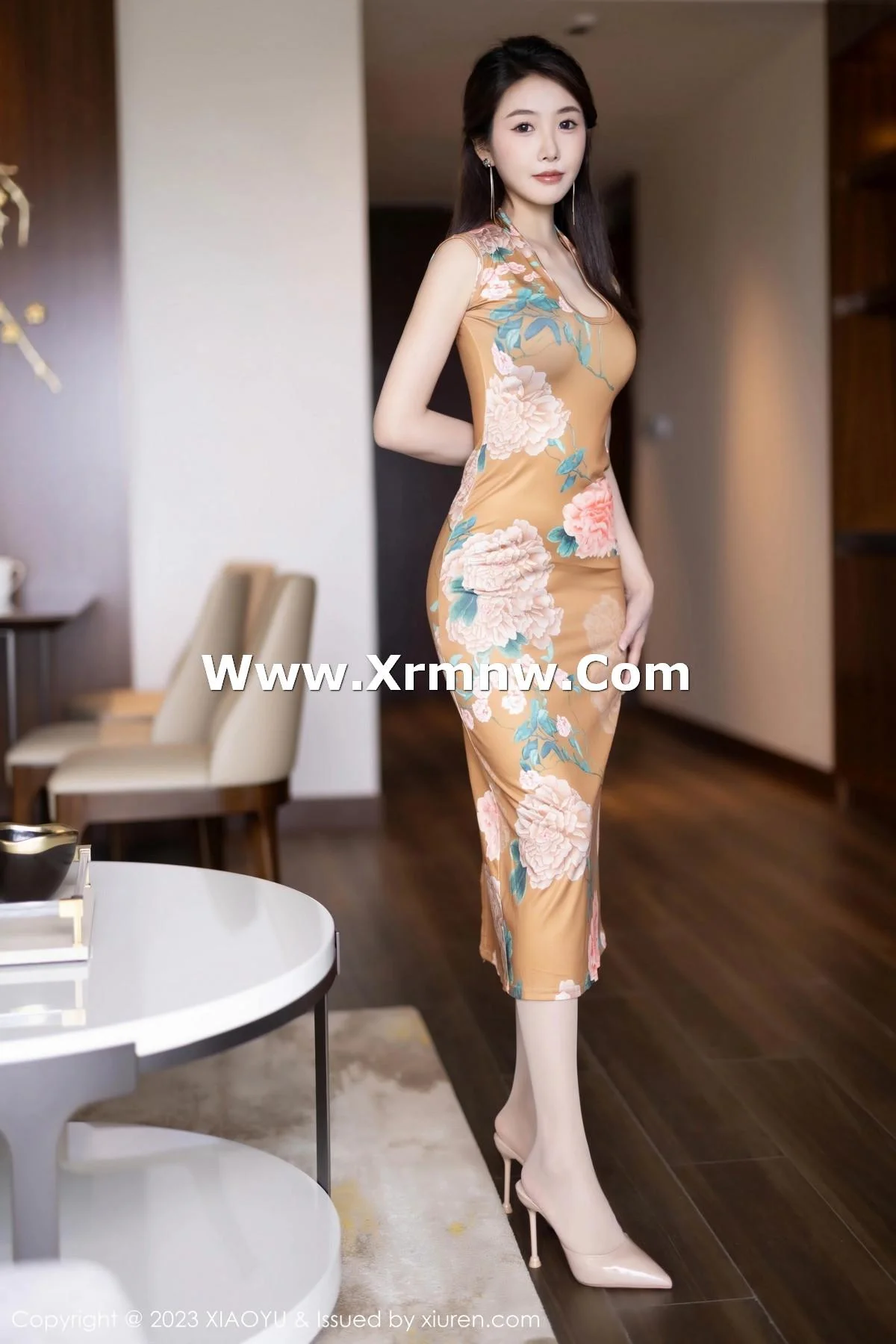 苏苏阿私房性感暖色旗袍+粉色连体内衣秀曼妙身姿绝美写真 第 29 张