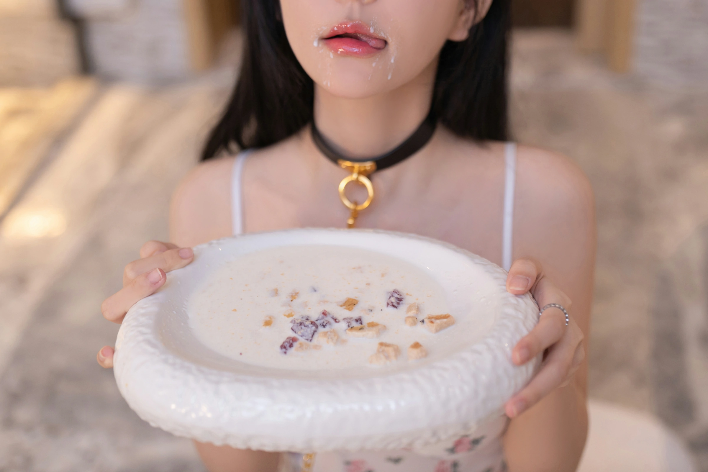 [秀人付费] 谢小蒽 诱人私拍福利 碎花裙小宠物 第 3 张
