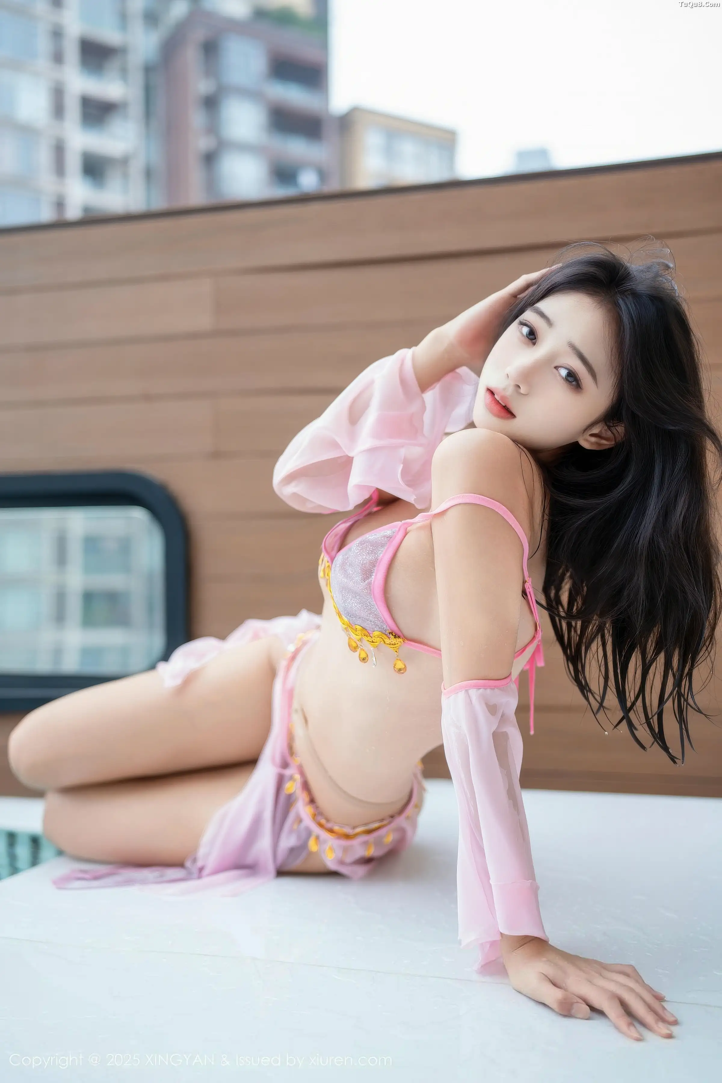 时安安泳池性感紫色泳衣配超薄肉丝秀柔美身姿绝美写真 第 105 张