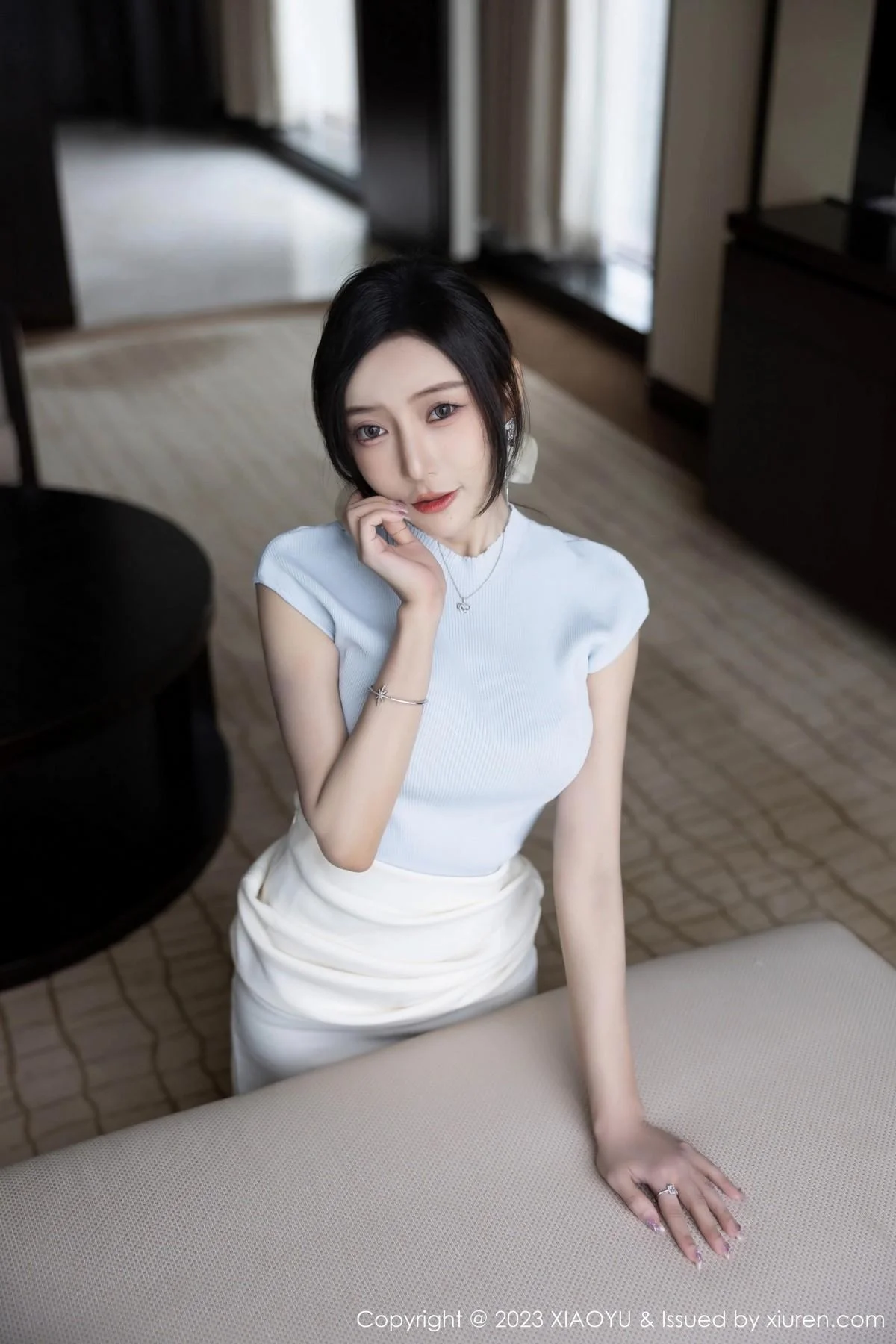 王馨瑶yanni淡粉色内衣配超薄无内肉丝秀惹火身材绝美写真 第 66 张