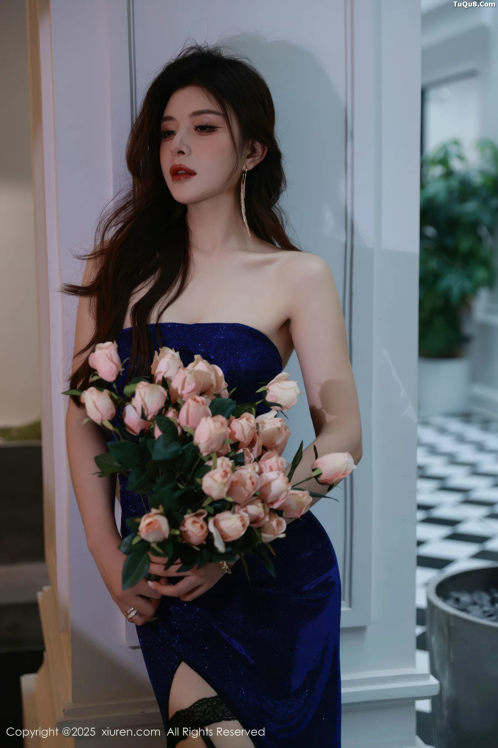 阿依莎性感蓝色连衣裙露蓝色内衣配黑丝袜秀曼妙身材绝美写真 第 6 张