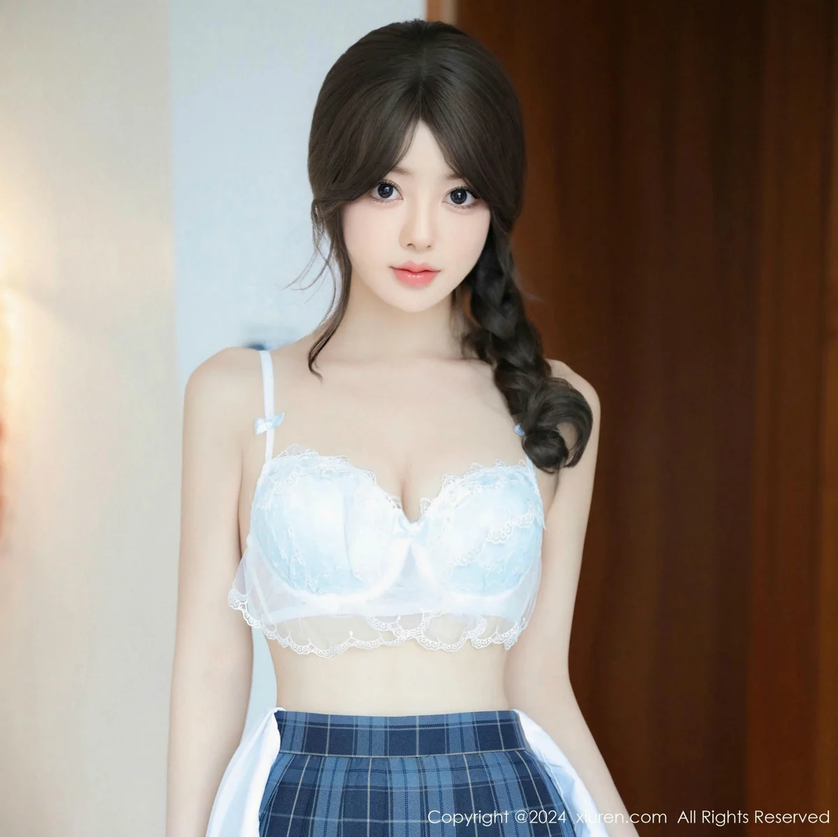 桃妖夭性感学妹制服露白色内衣配黑丝袜秀曼妙身姿绝美写真 第 32 张