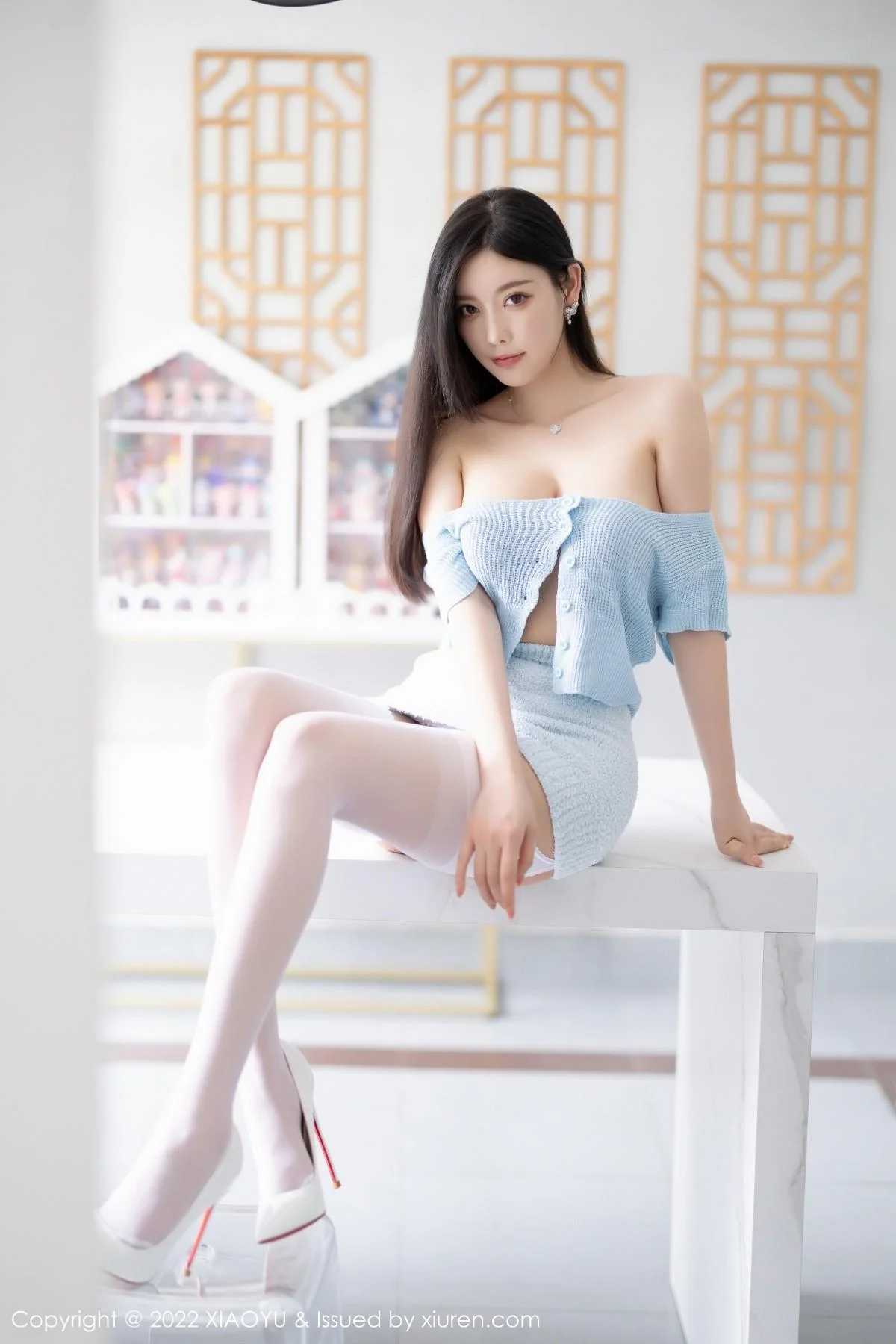 杨晨晨Yome端午节主题淡蓝色收身衣配白丝吊袜绝美写真 第 7 张