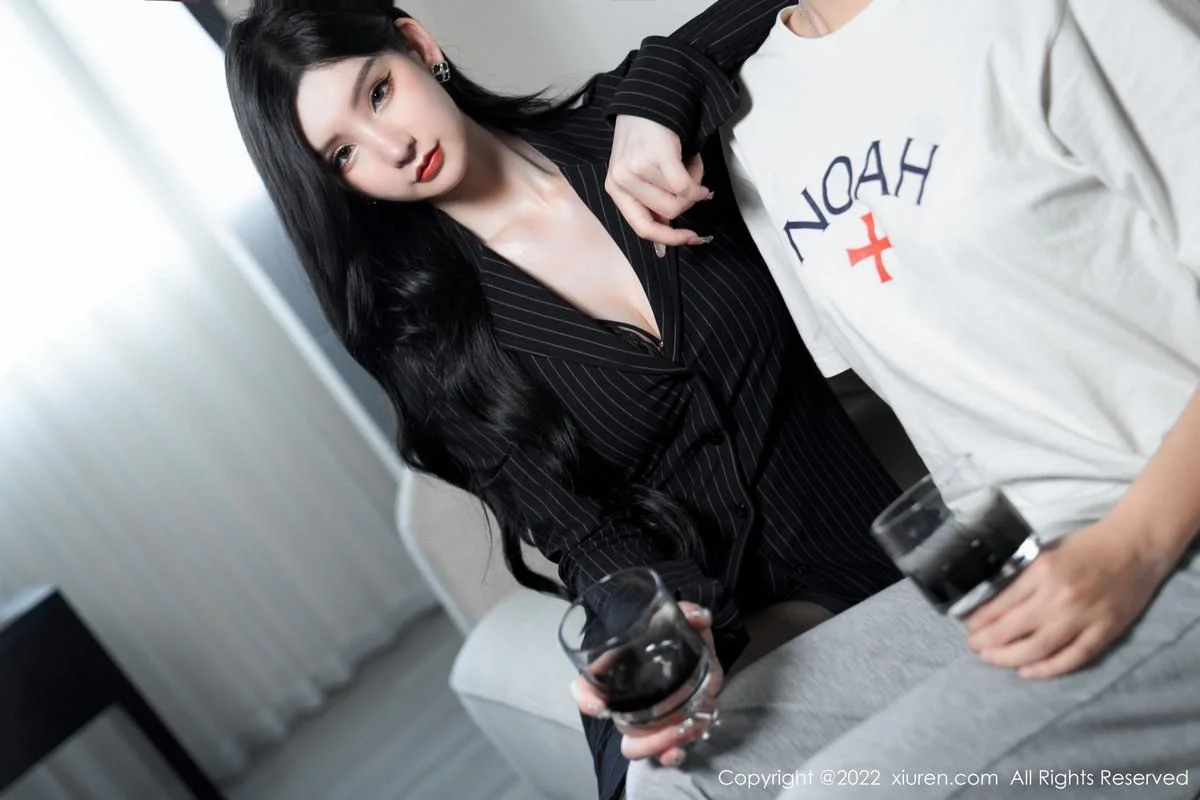 周于希Sally心愿旅拍私房黑色情趣薄纱秀豪乳撩人绝美写真 第 16 张