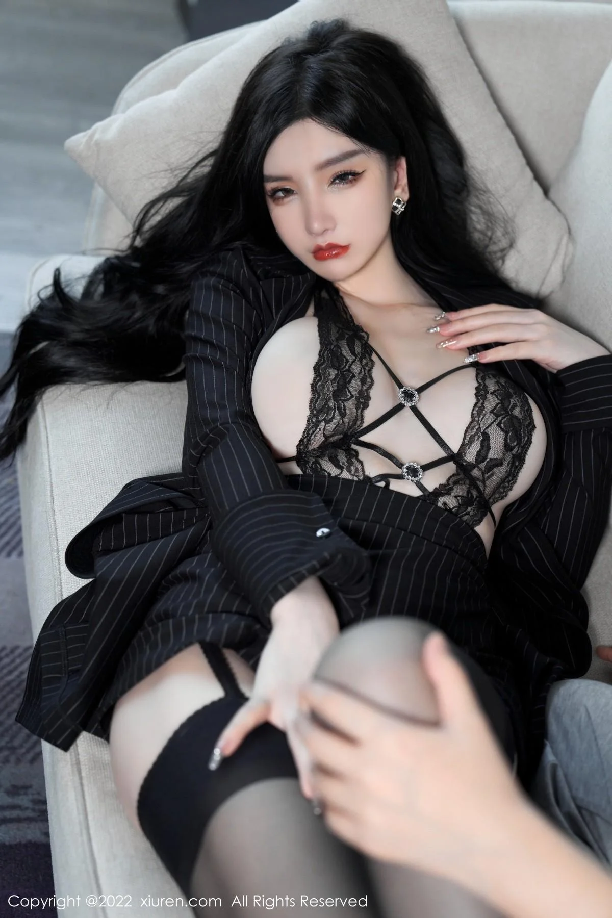 周于希Sally心愿旅拍私房黑色情趣薄纱秀豪乳撩人绝美写真 第 32 张