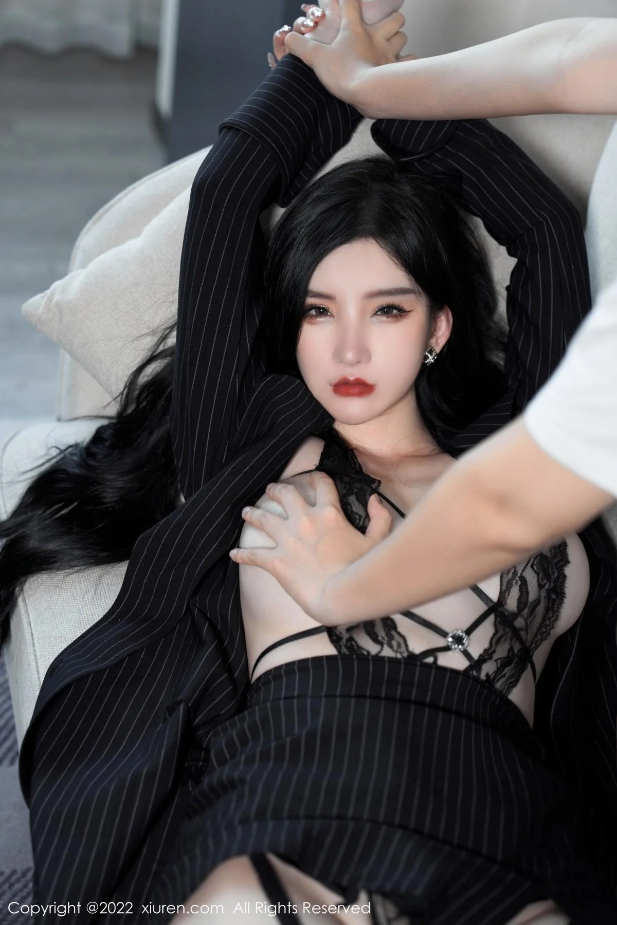 周于希Sally心愿旅拍私房黑色情趣薄纱秀豪乳撩人绝美写真 第 33 张