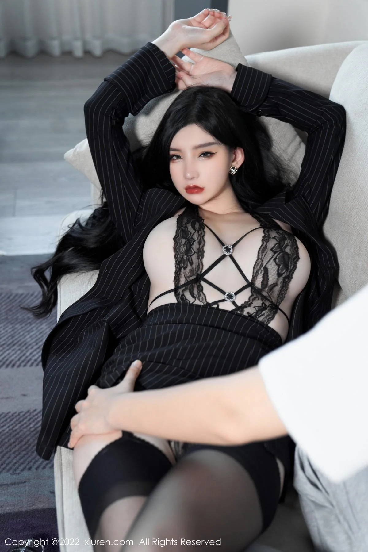 周于希Sally心愿旅拍私房黑色情趣薄纱秀豪乳撩人绝美写真 第 7 张