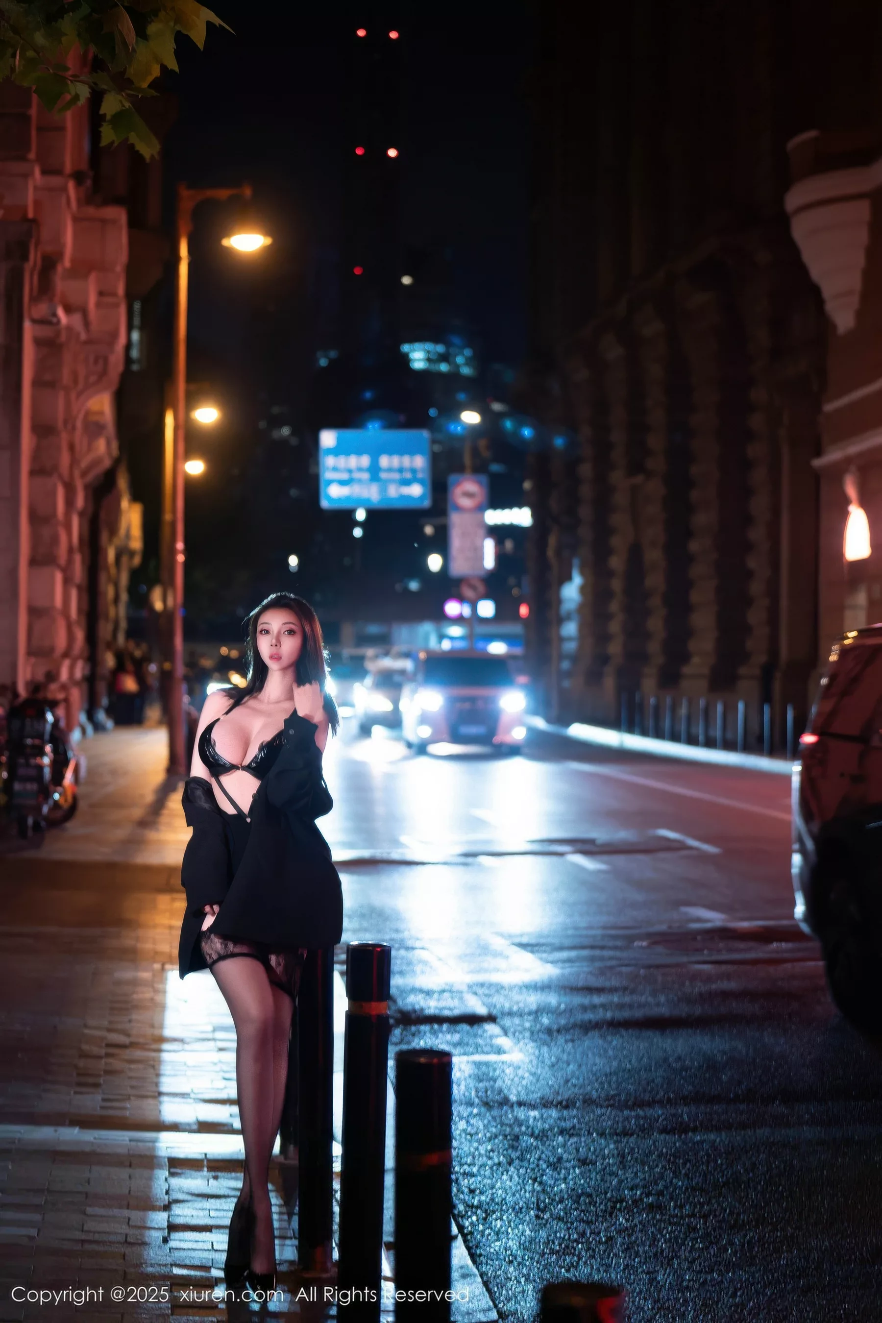 御姐果儿Victoria性感黑色皮质情趣服饰配黑丝吊袜极致魅惑写真 第 24 张