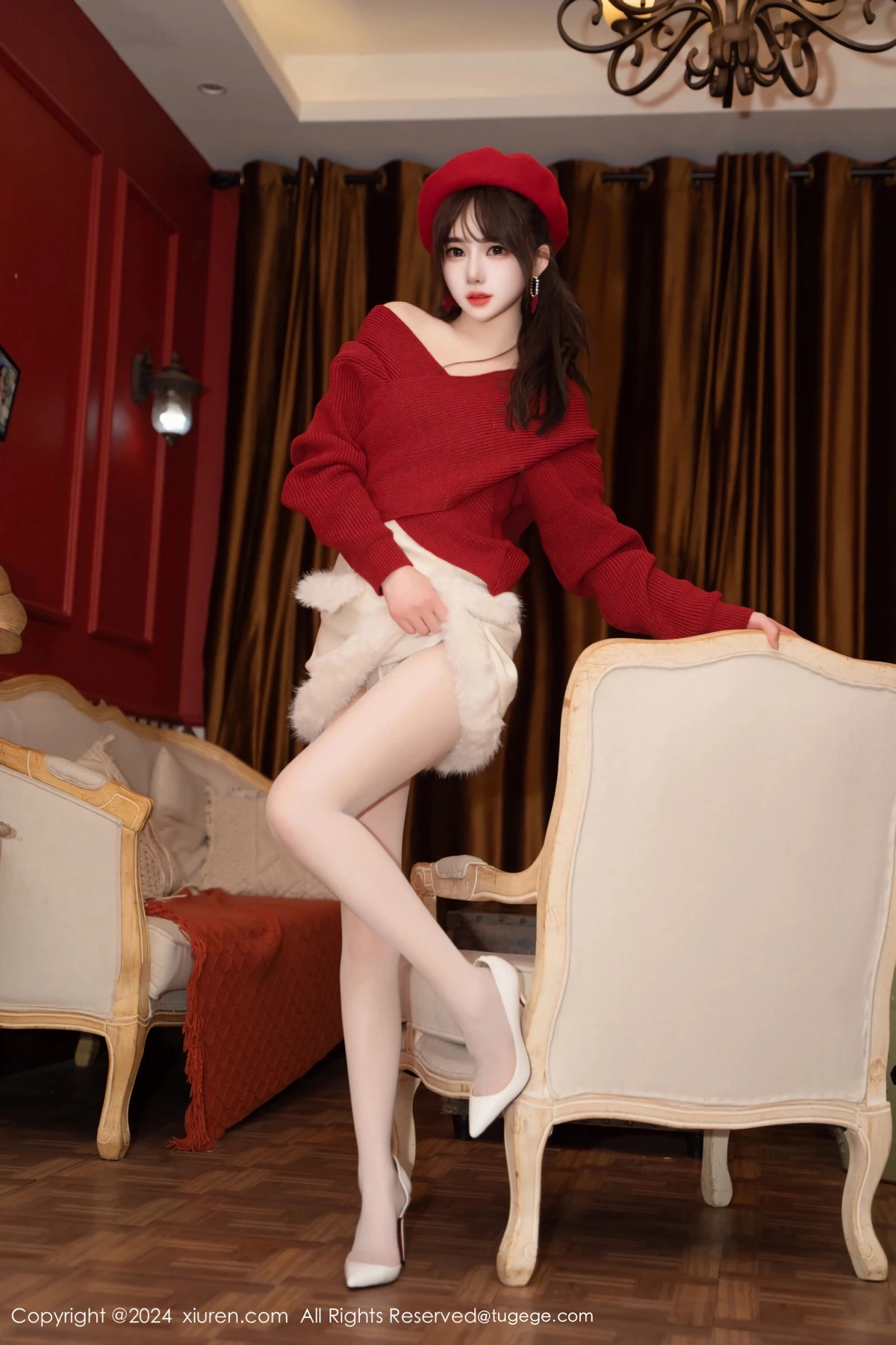 林月月私房性感红色毛衣配开档肉丝秀柔美身姿完美绝美写真 第 25 张