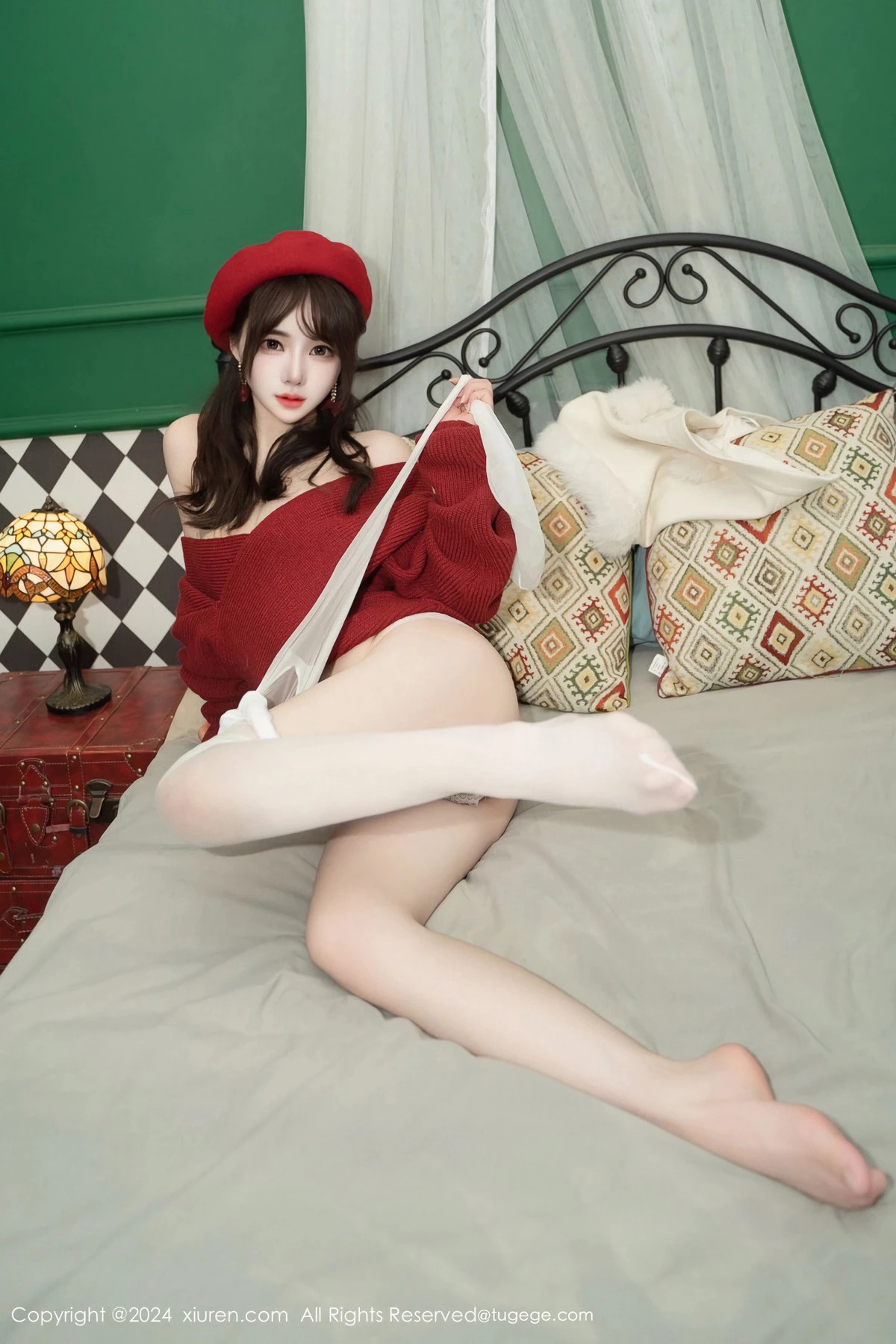 林月月私房性感红色毛衣配开档肉丝秀柔美身姿完美绝美写真 第 57 张