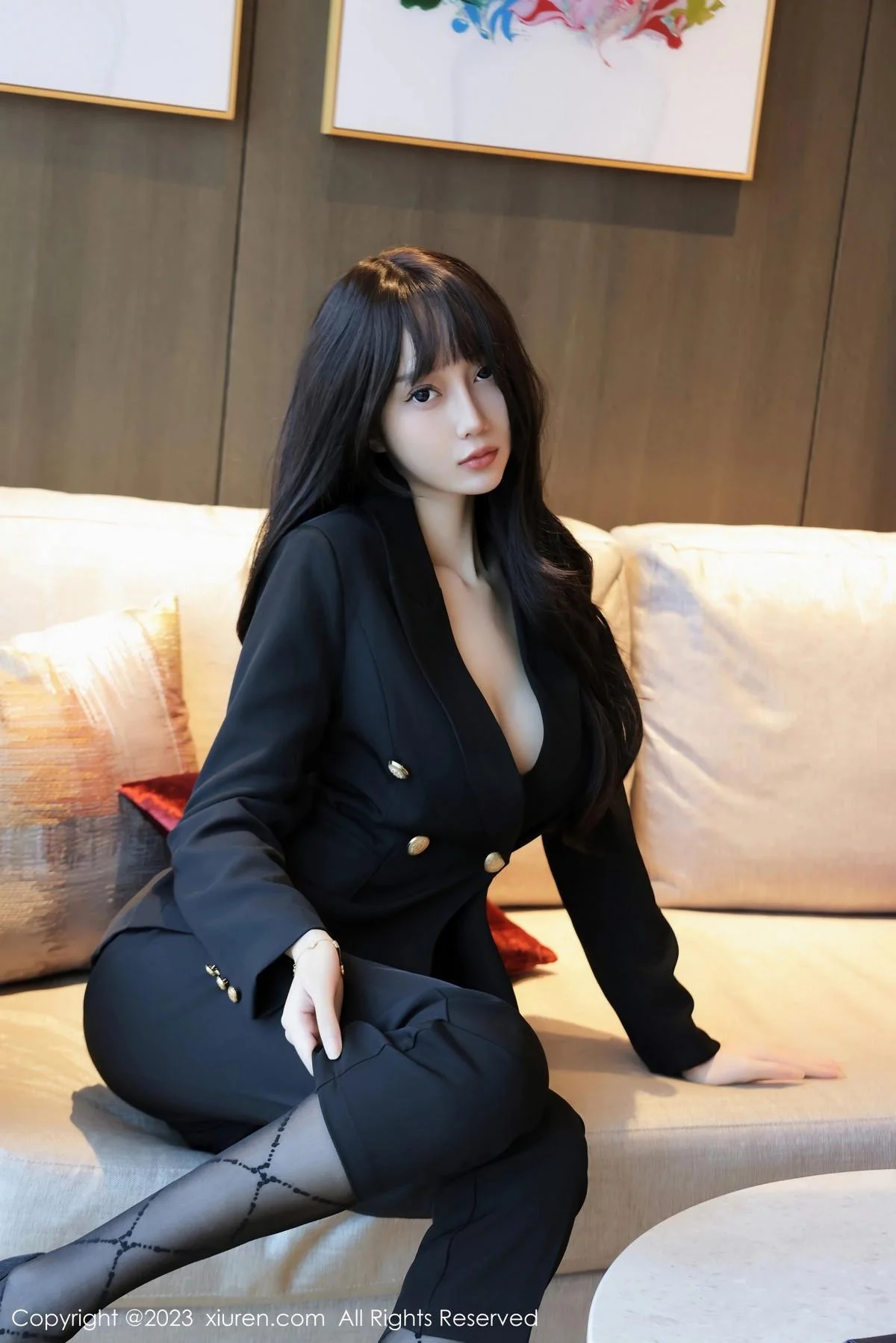 玥儿玥er性感薄纱暖灰内衣配黑丝裤袜秀曼妙身姿绝美写真 第 12 张