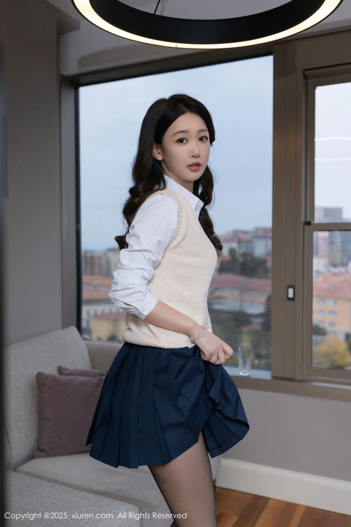 唐安琪性感JK制服露蓝色内衣配超薄黑丝秀曼妙身姿绝美写真 第 13 张